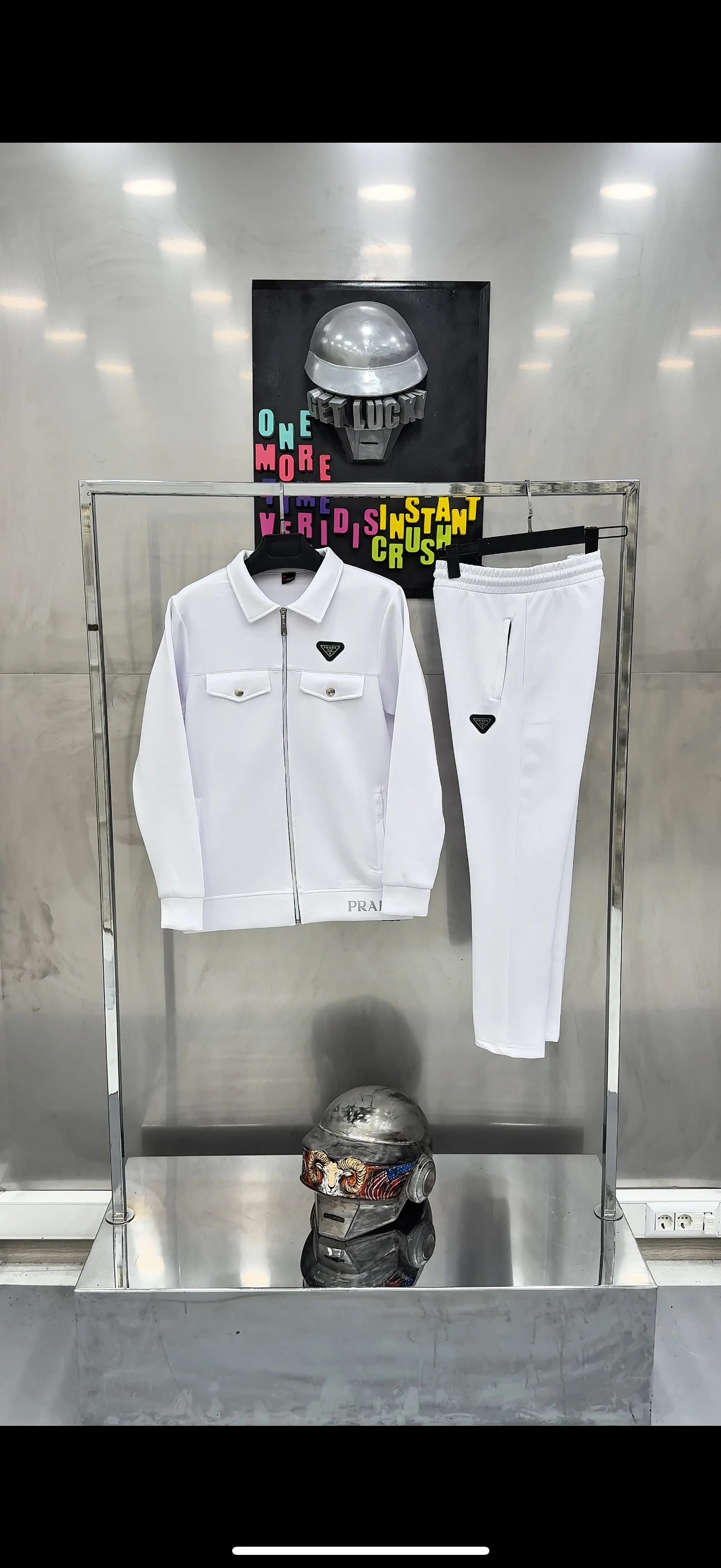 Prad Cep Detaylı İthal Takım Beyaz 