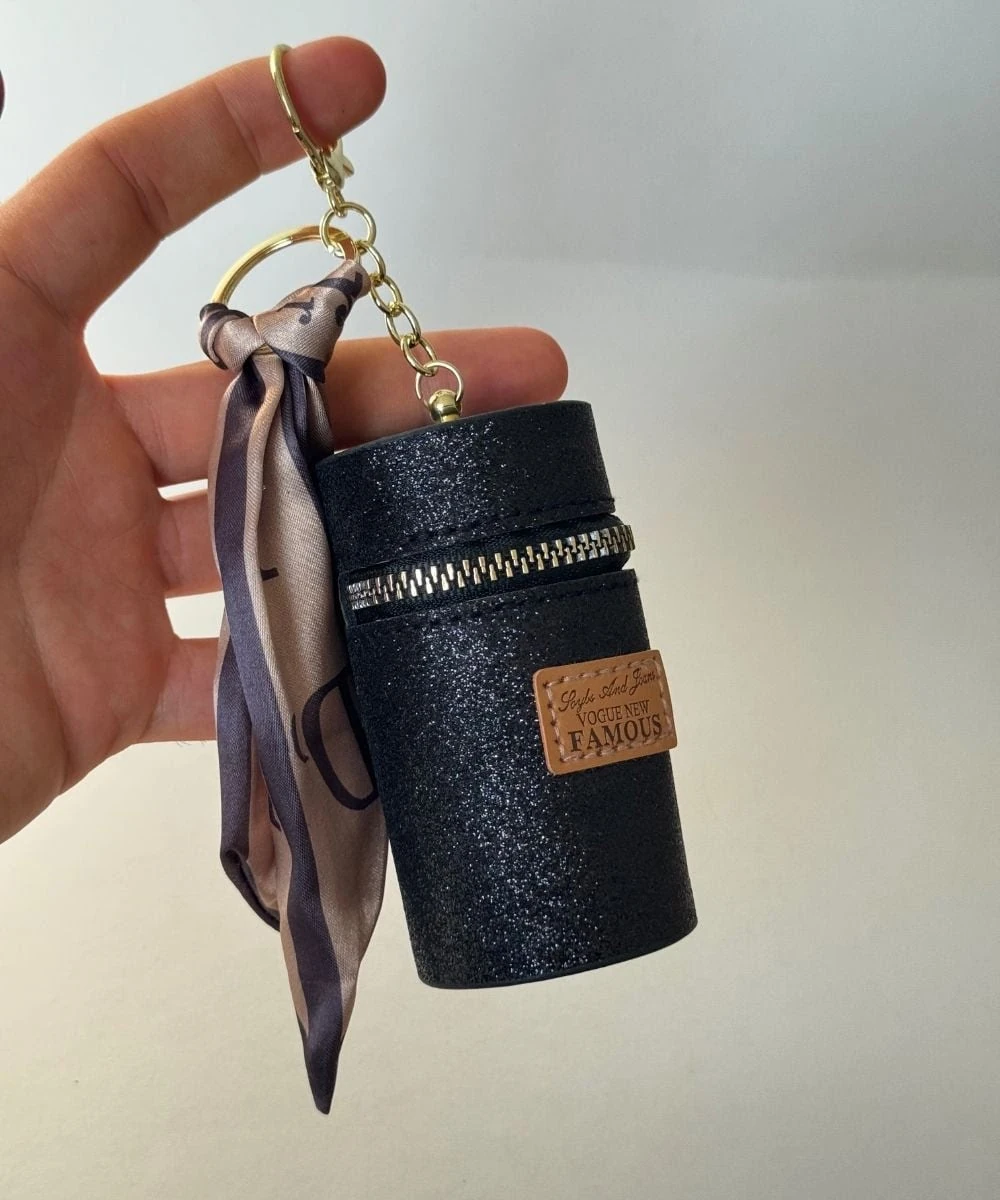 Famous Işıltı Silindir Çanta Charmı