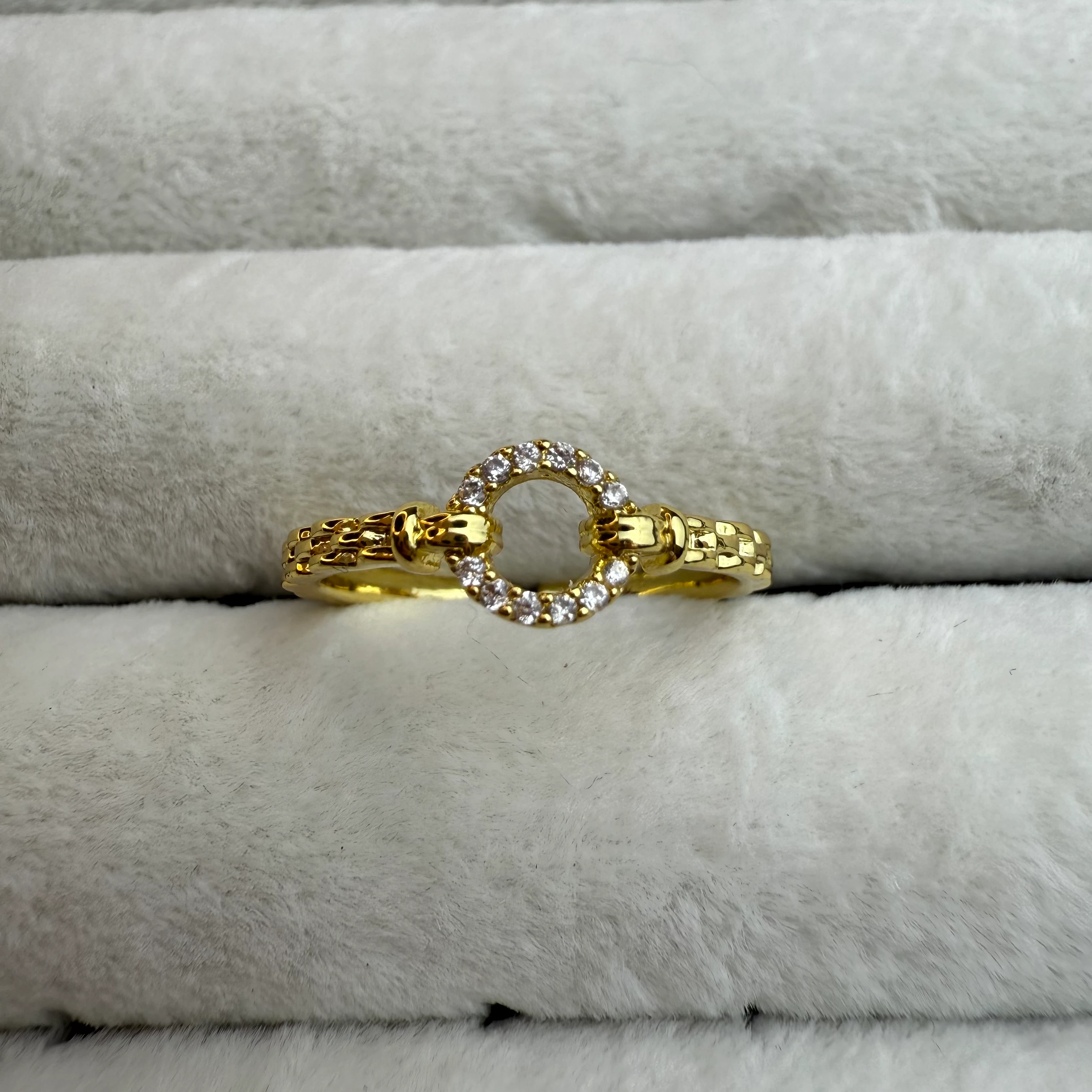 Çelik Baklava Desen Taşlı Yüzük 