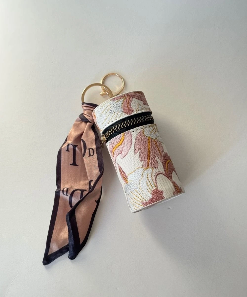 Isparta Silindir Çanta Charmı