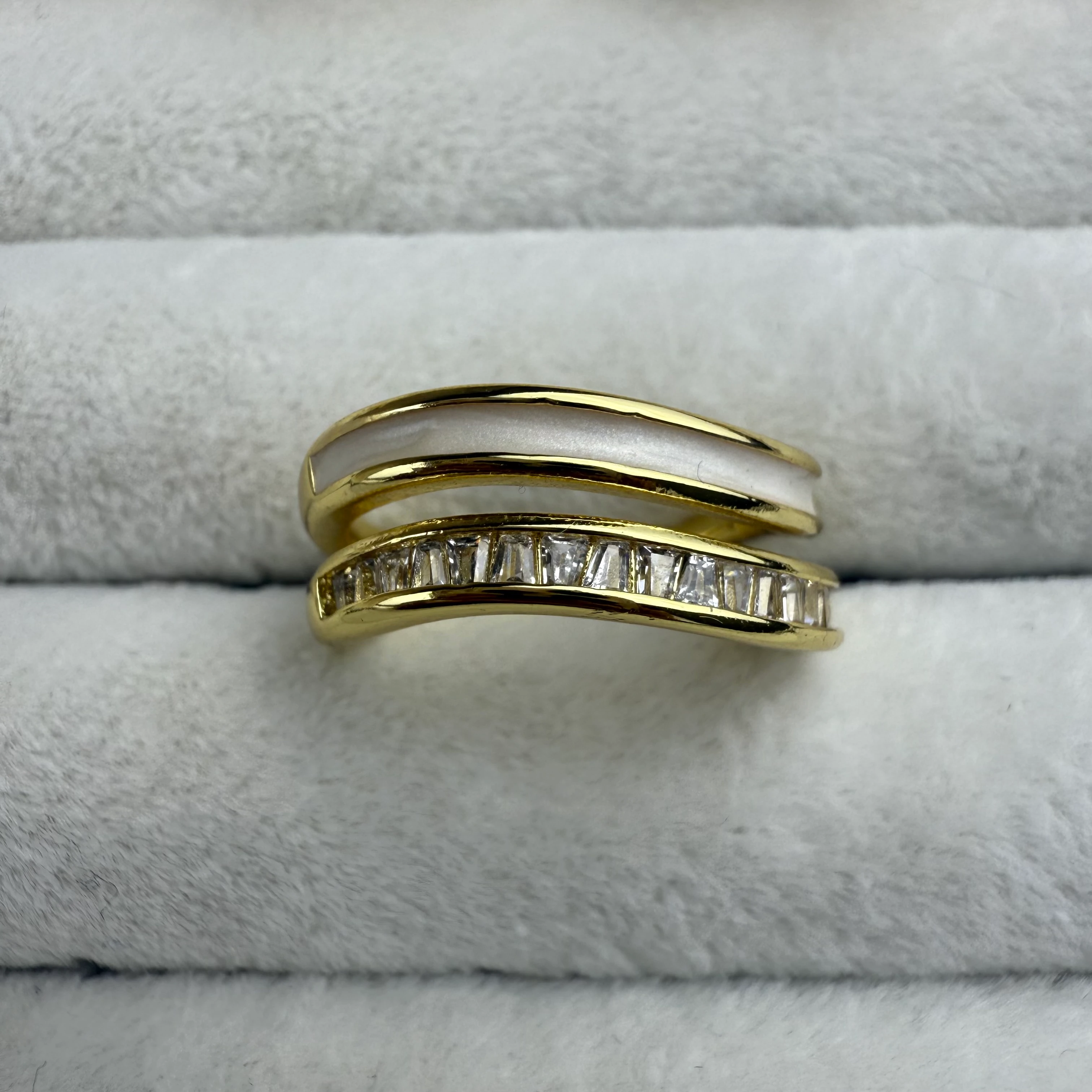 Taşlı Çelik Yüzük