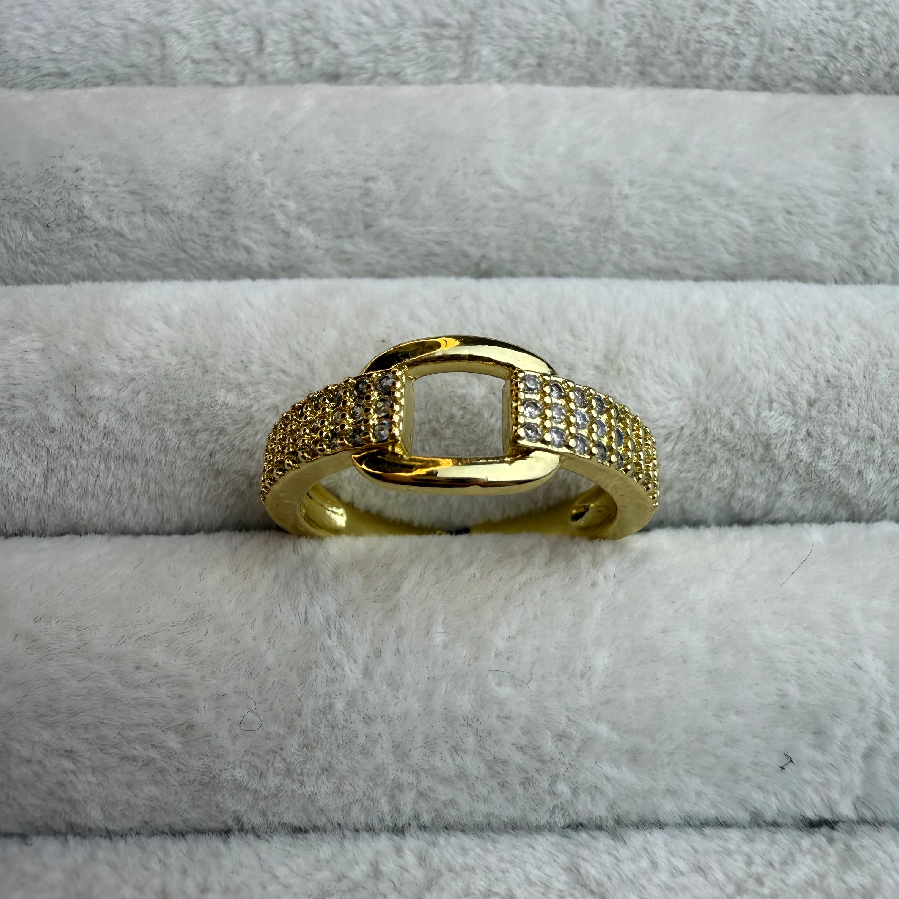 Çelik Taşlı Kordon Yüzük 