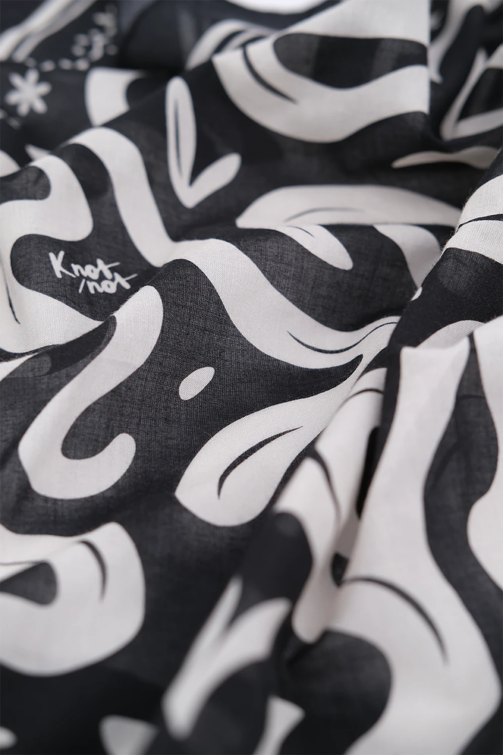 EVERYDAY GO-TO Cotton Bandana