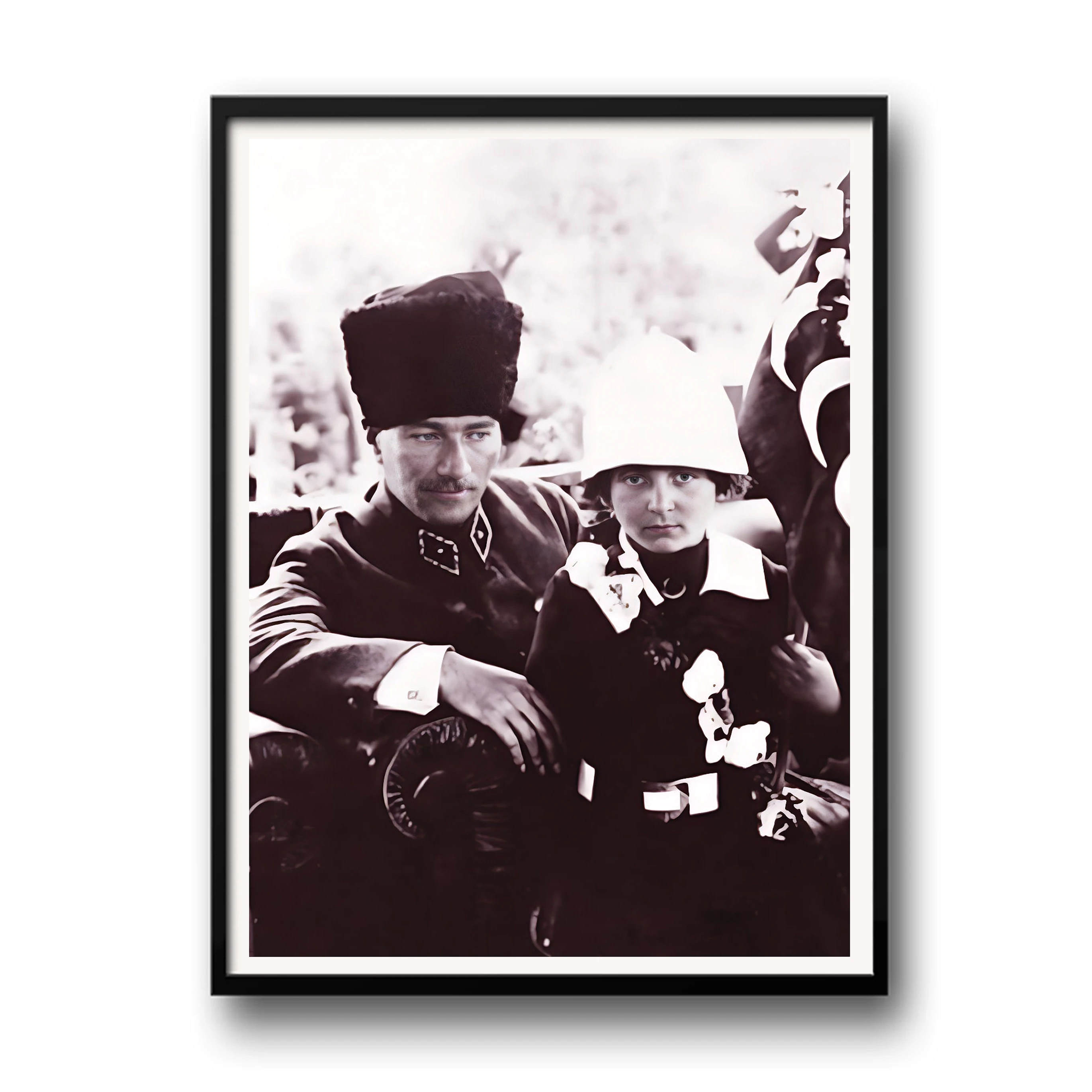 Atatürk'ün Çocukla Fotoğrafı