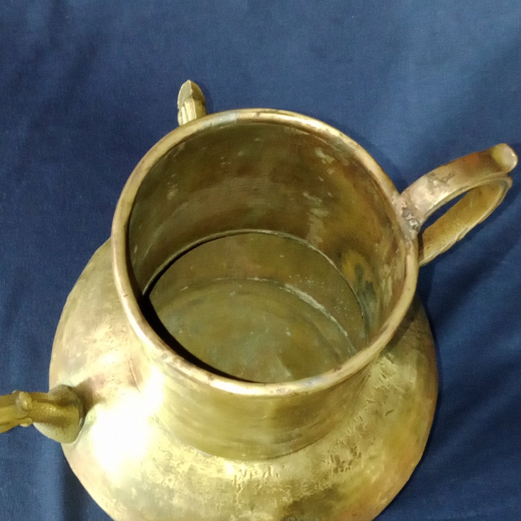 Üç Ağızlı Sürahi
