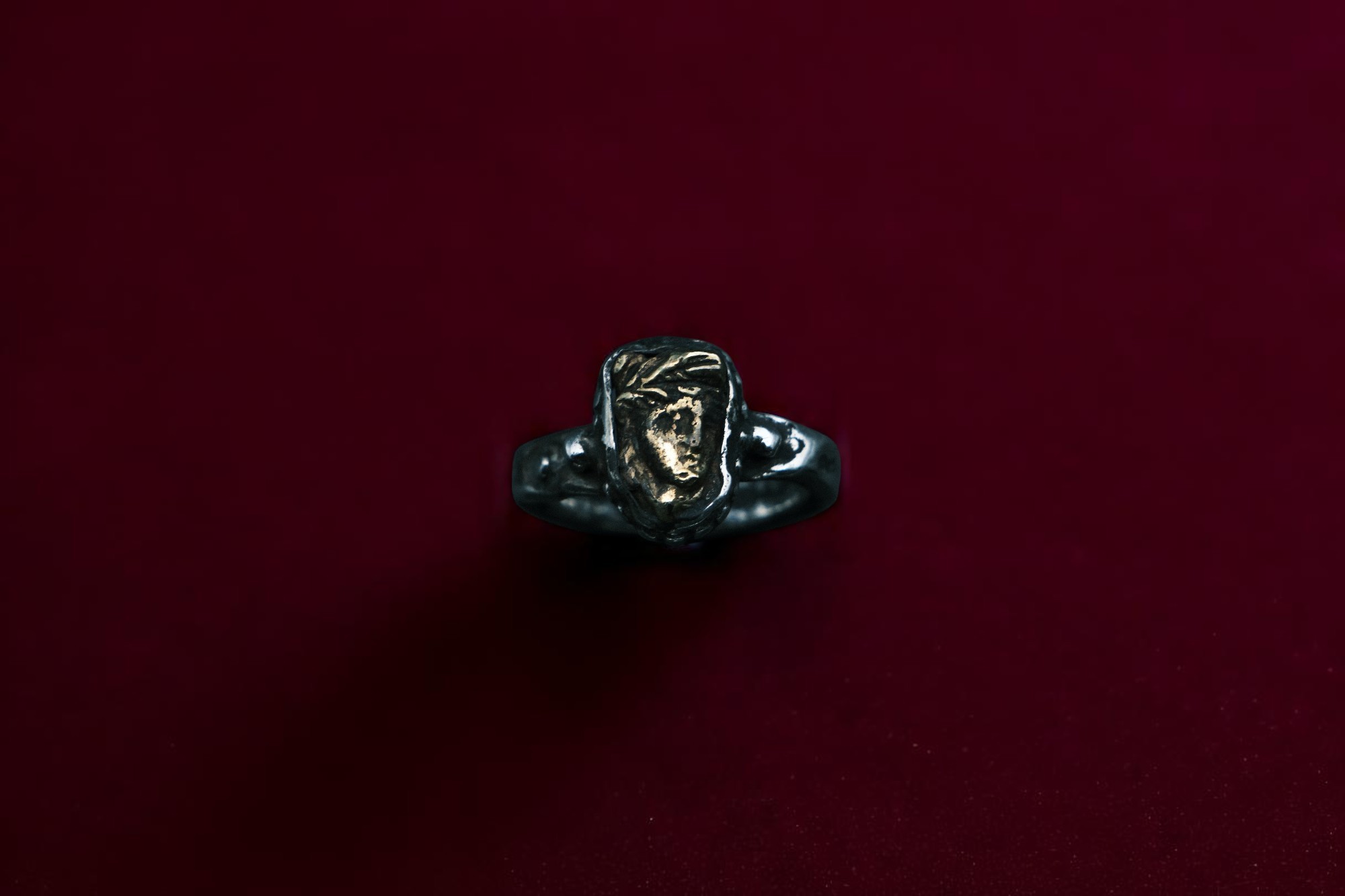 Asymmetric Medusa