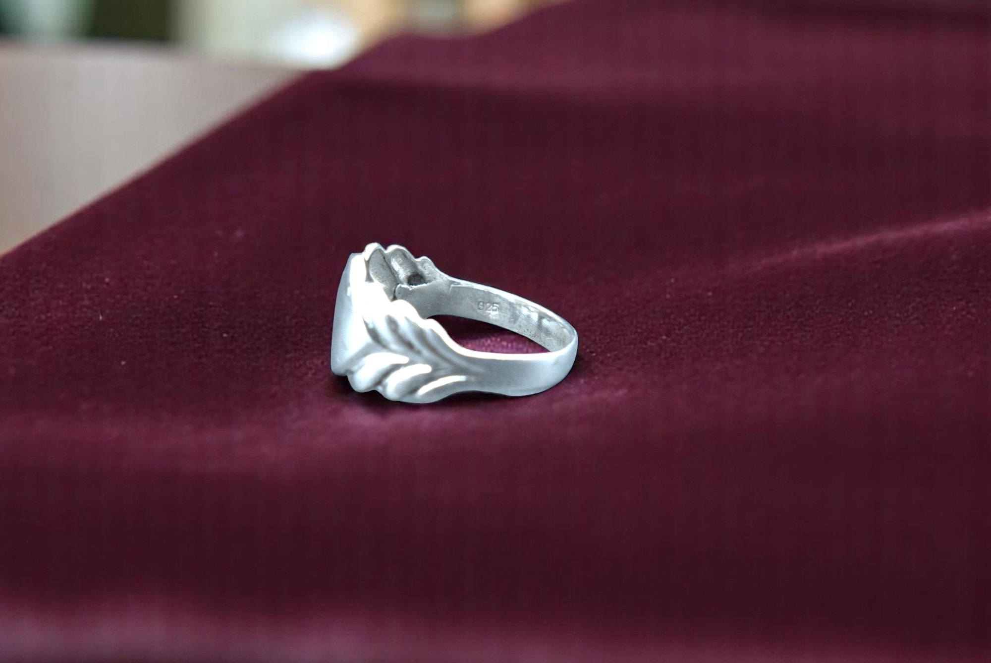 Claddagh Nova