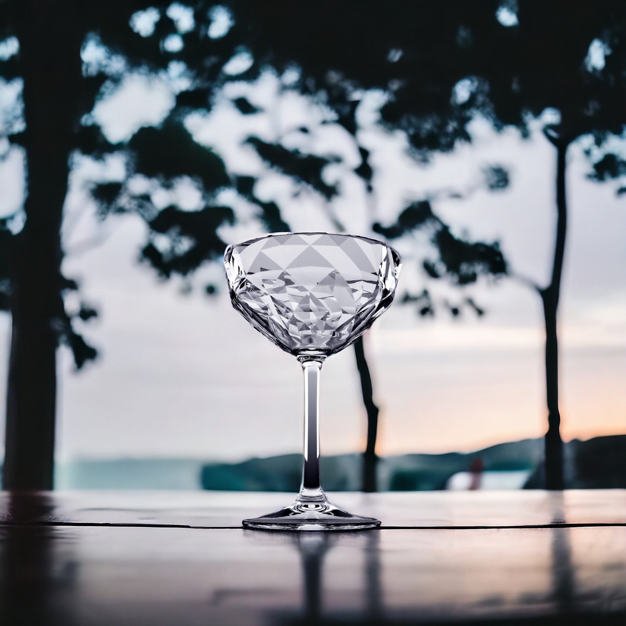 Kırılmaz Martini Bardağı Seti - Exclusive Prizma - 280ml - Şeffaf Füme - 4'lü