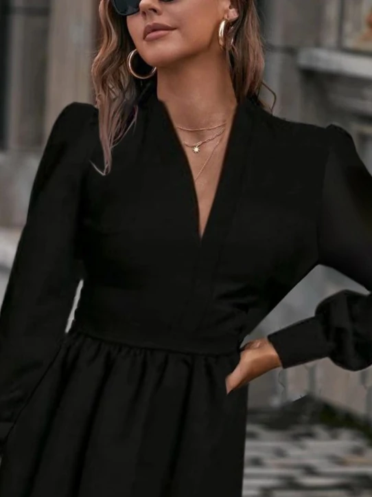 Kadın Uzun Kollu V Yaka Belden Hafif Pileli Scuba Krep Mini Boy Elbise