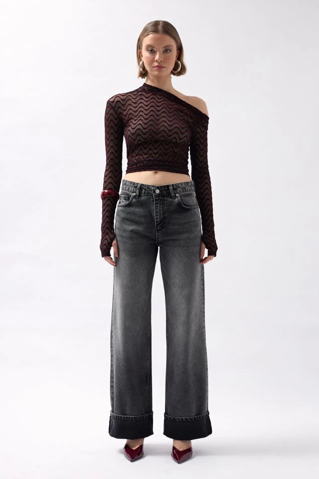 Paça Katlamalı Yüksek Bel Jean