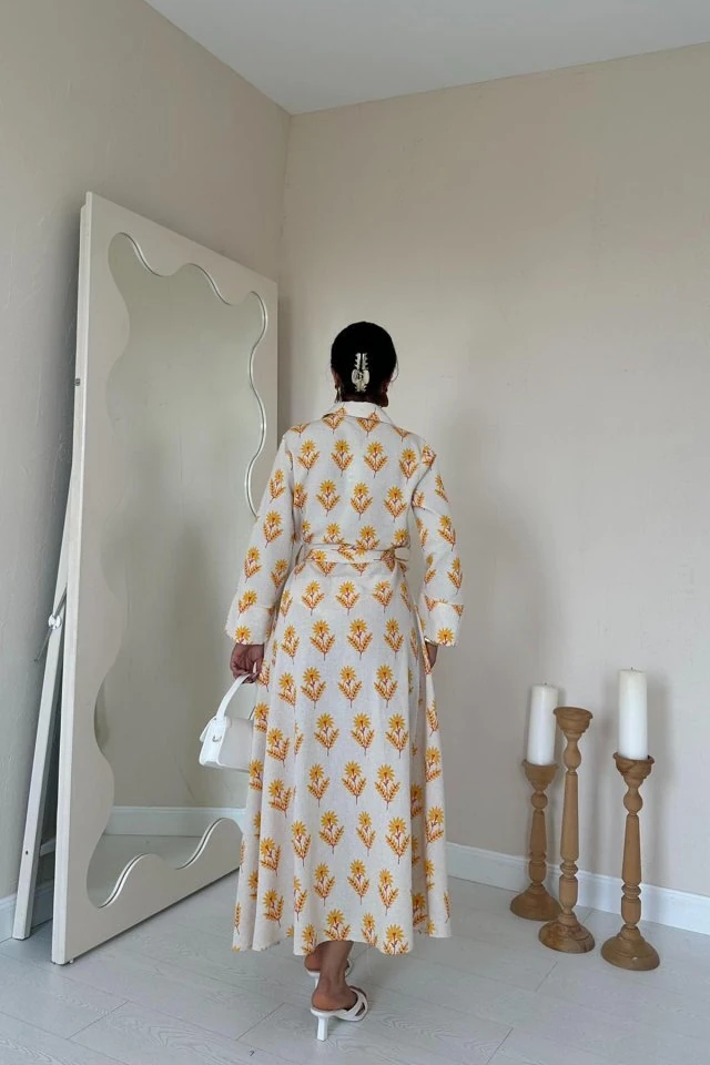 Bej Desenli Ve Önü Düğmeli Keten Elbise