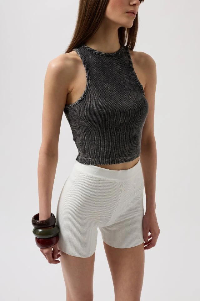 Yıkamalı Halter Yaka Crop Bluz