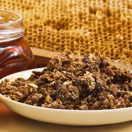 Şair 750 Gr. Ham Taze Propolis 
