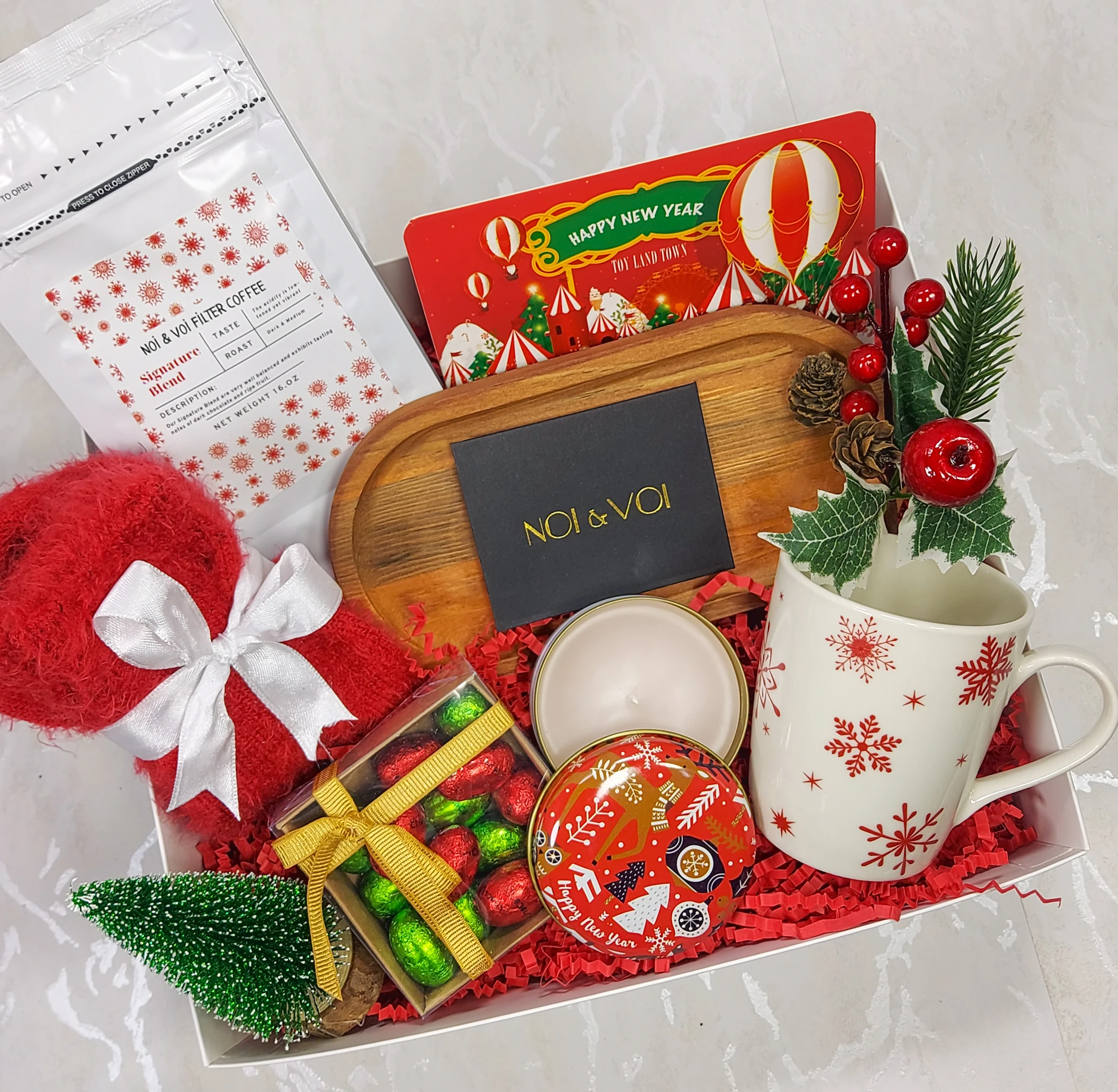 Mutlu Yeni Yıl Hediye Kutusu