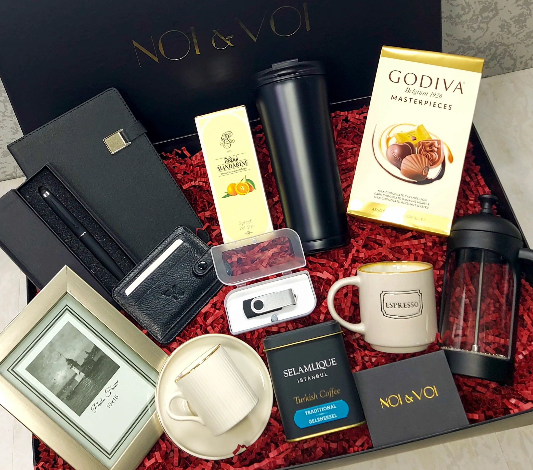 Yılbaşı Vip Hediye Kutusu 1026