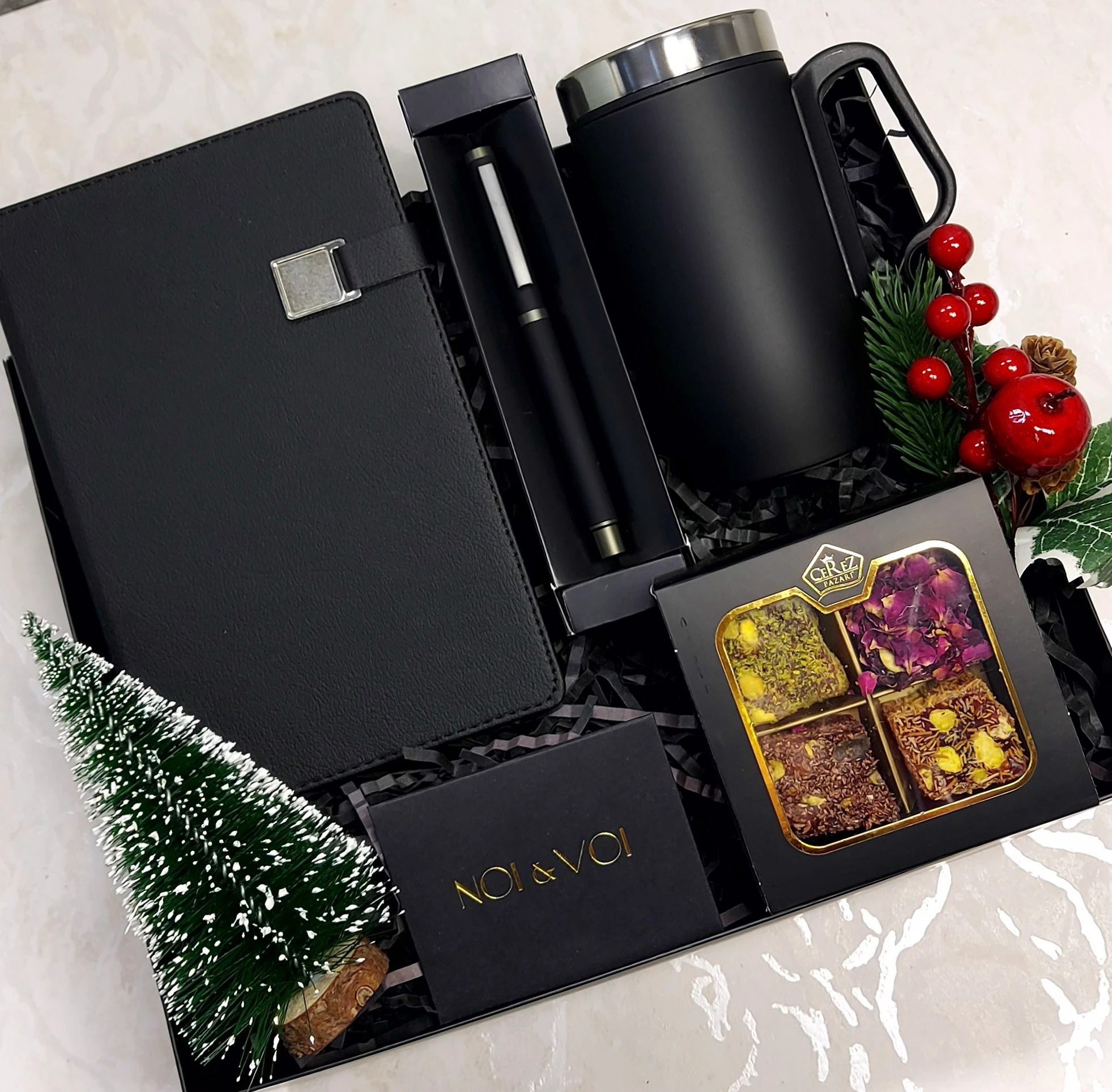 Kurumsal Yeni Yıl Hediye Kutusu