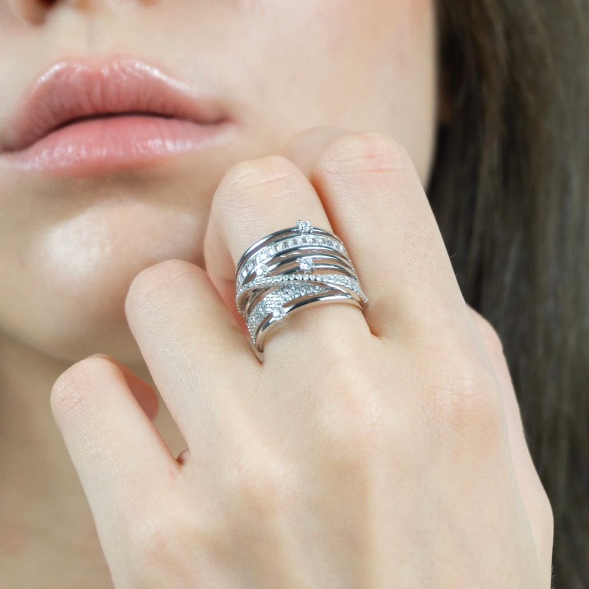 Baguette Exclusive Ring - Rhodium