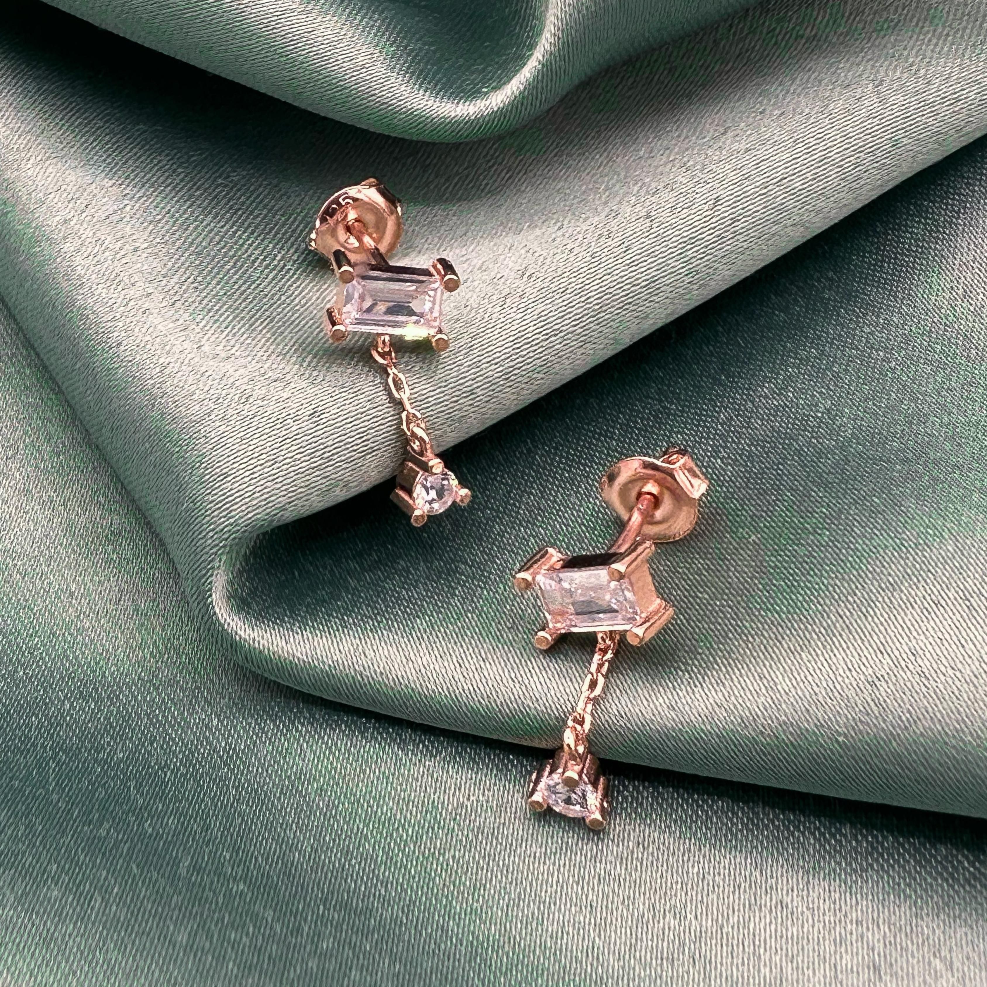 Iris Earrings - Rose Gold