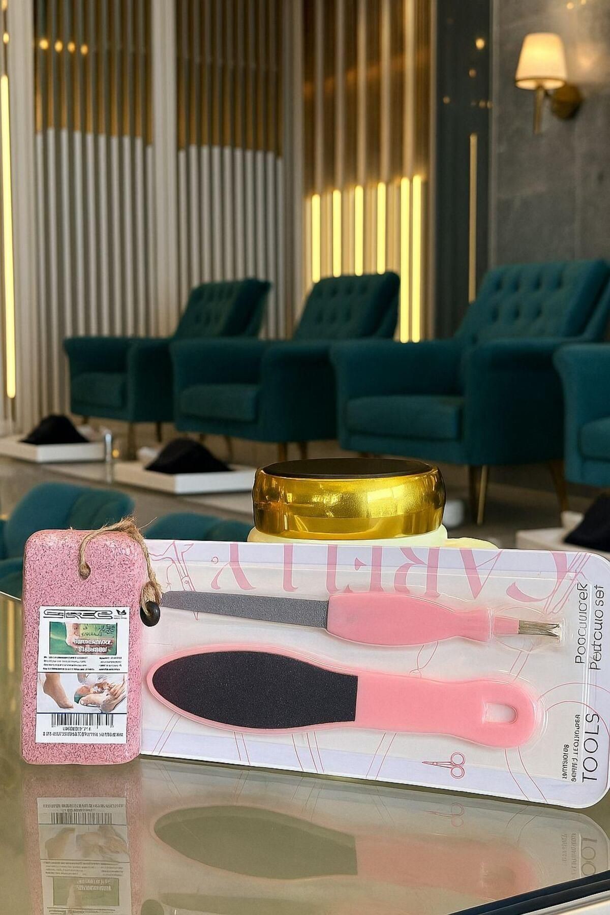Doğal Ponza Topuk Taşı + Manikür Pedikür Seti – 2'li Bakım Seti