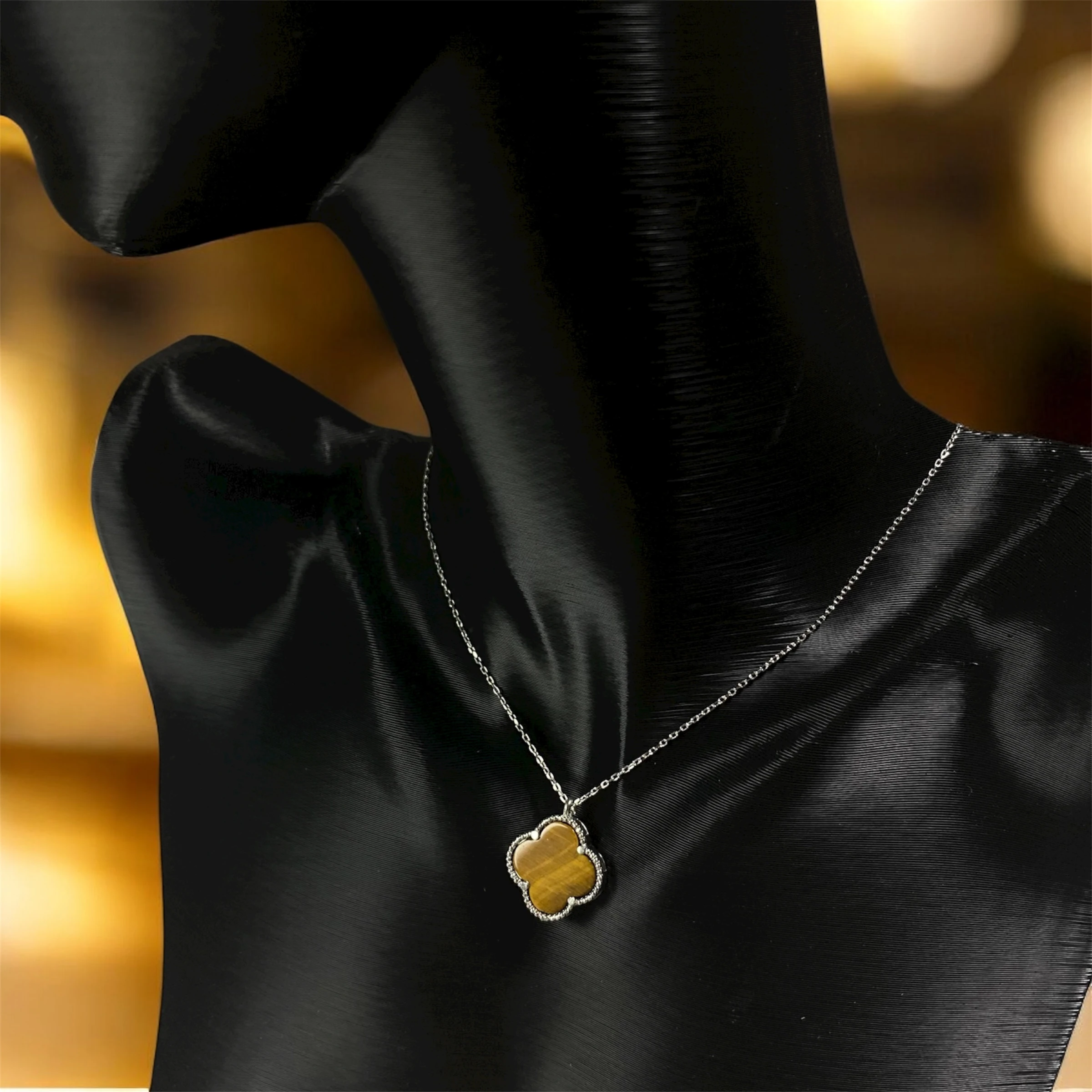 925 Ayar Gümüş Amber Glow Yonca Van Cleef Kadın Kolye