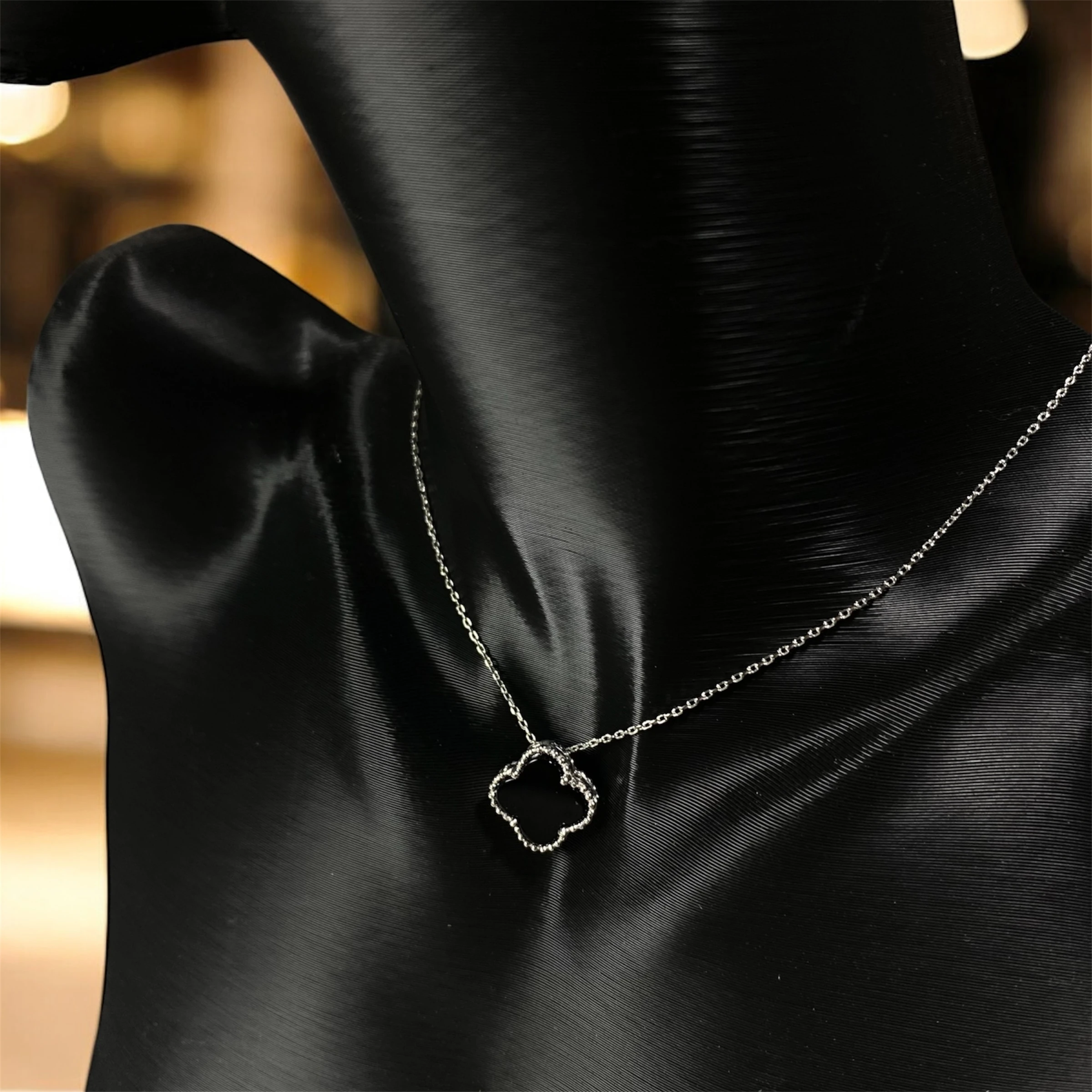 925 Ayar Gümüş Siyah Taşlı Şans Yoncası Van Cleef  Kolye Kadın Takı