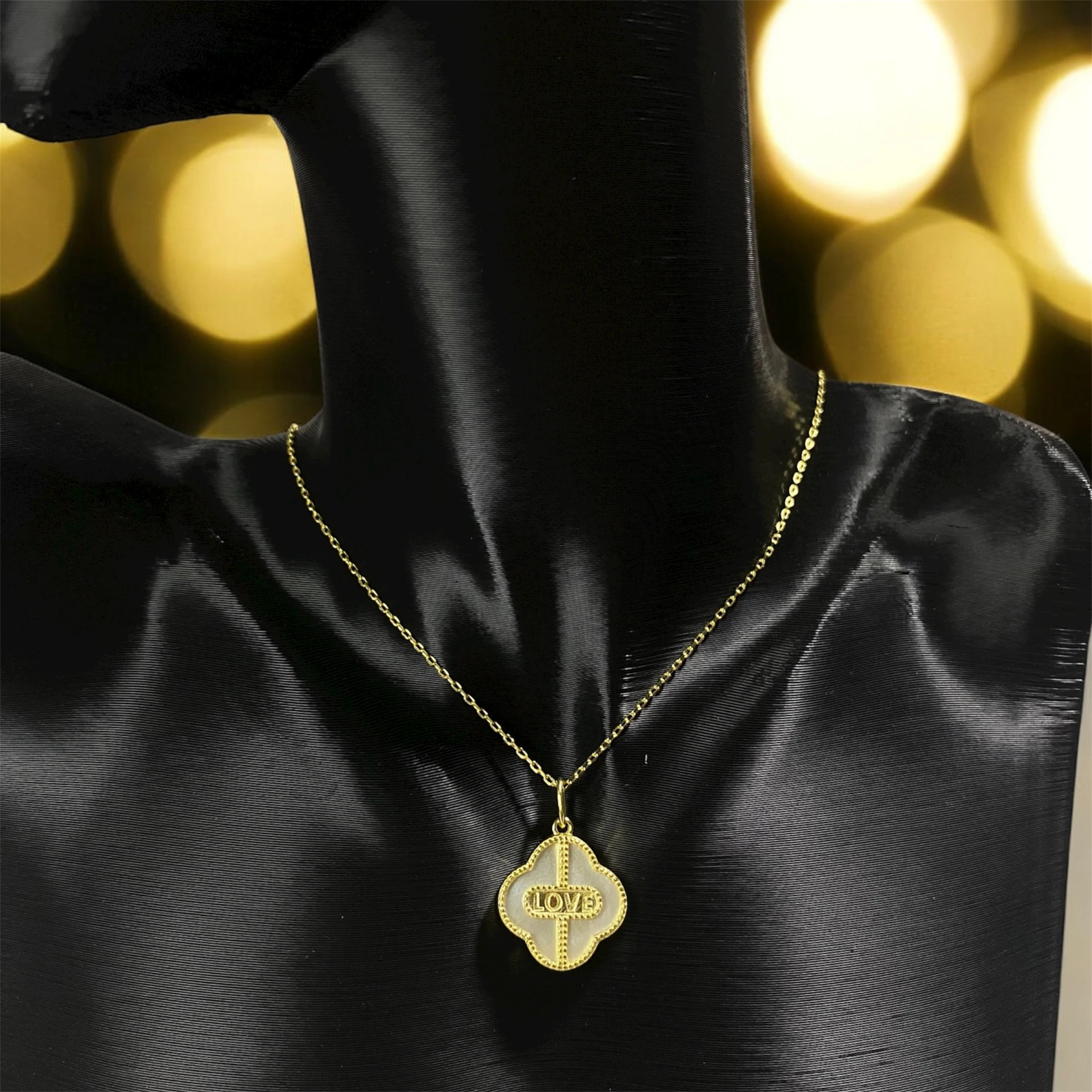 925 Ayar Gümüş Altın Kaplama LOVE Yazılı Yonca Van Cleef Kadın Kolye