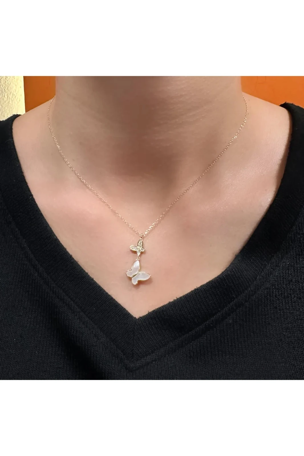 925 Ayar Gümüş Sarı Altın Kaplama İthal Sedef Taşlı Çift Kelebek Hayalet Kolye