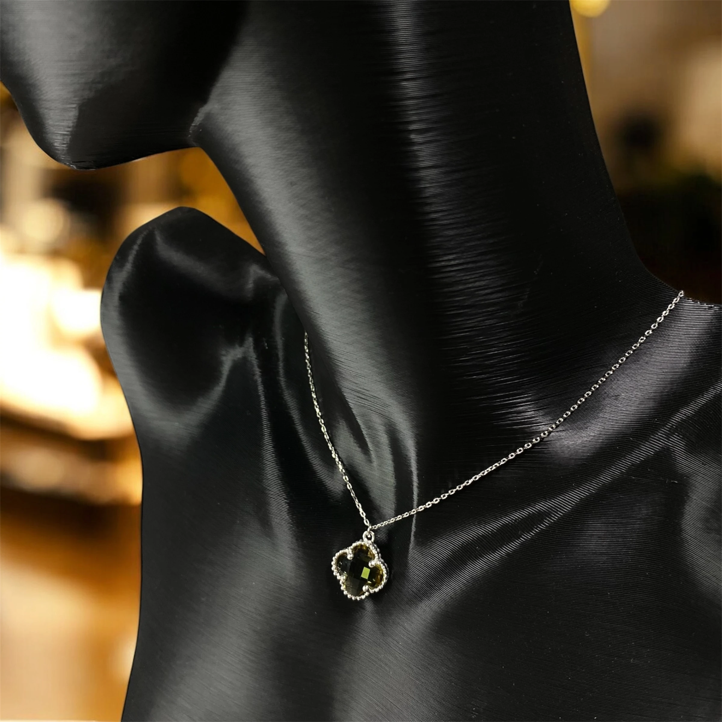 925 Ayar Gümüş  Yeşil Kuvars Taşlı Şans Yoncası Van Cleef  Kolye Kadın Takı