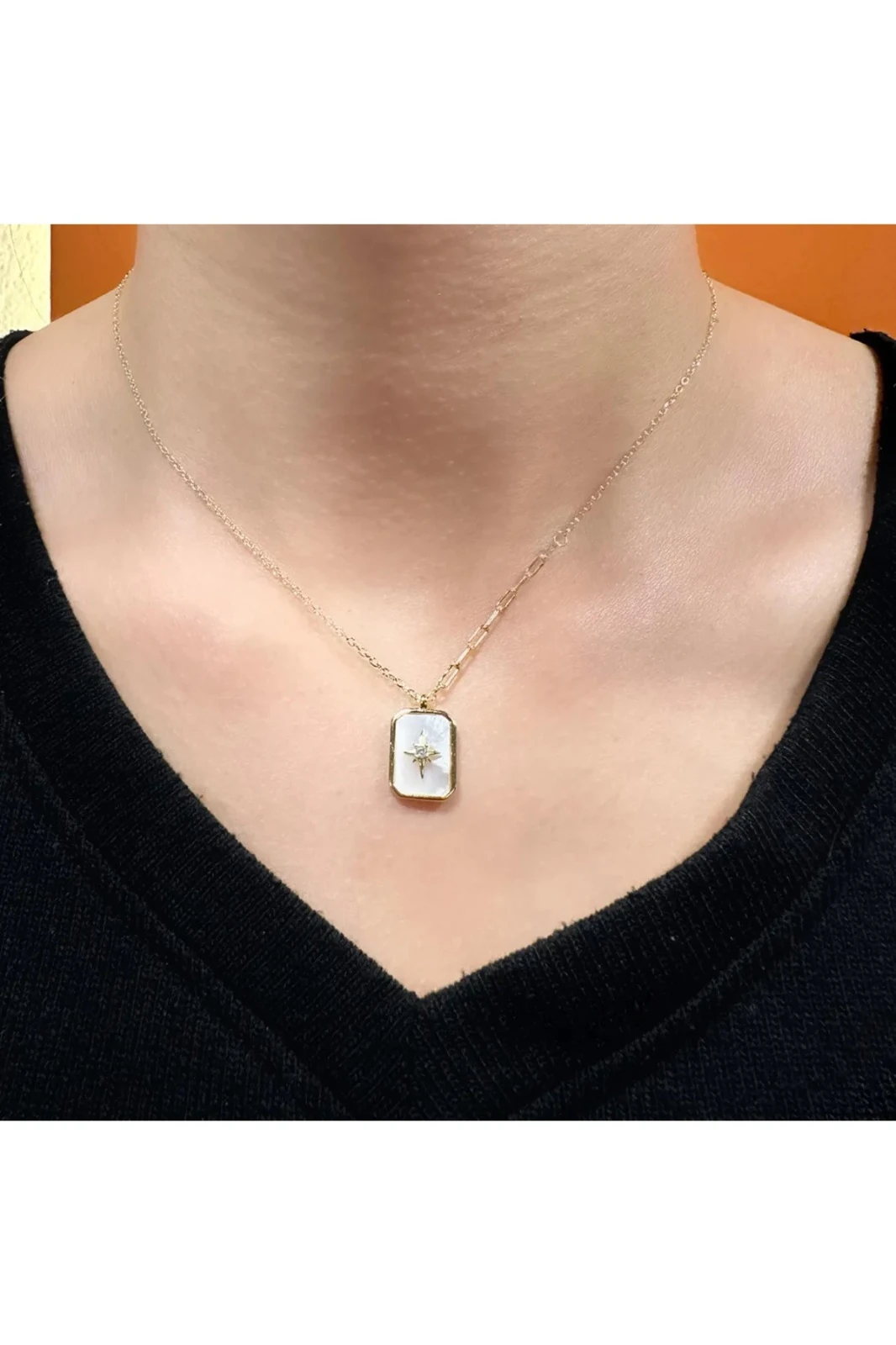 925 Ayar Gümüş Sarı Altın Kaplama Sedef Taşlı Van Cleef Yıldız Madalyon Kolye