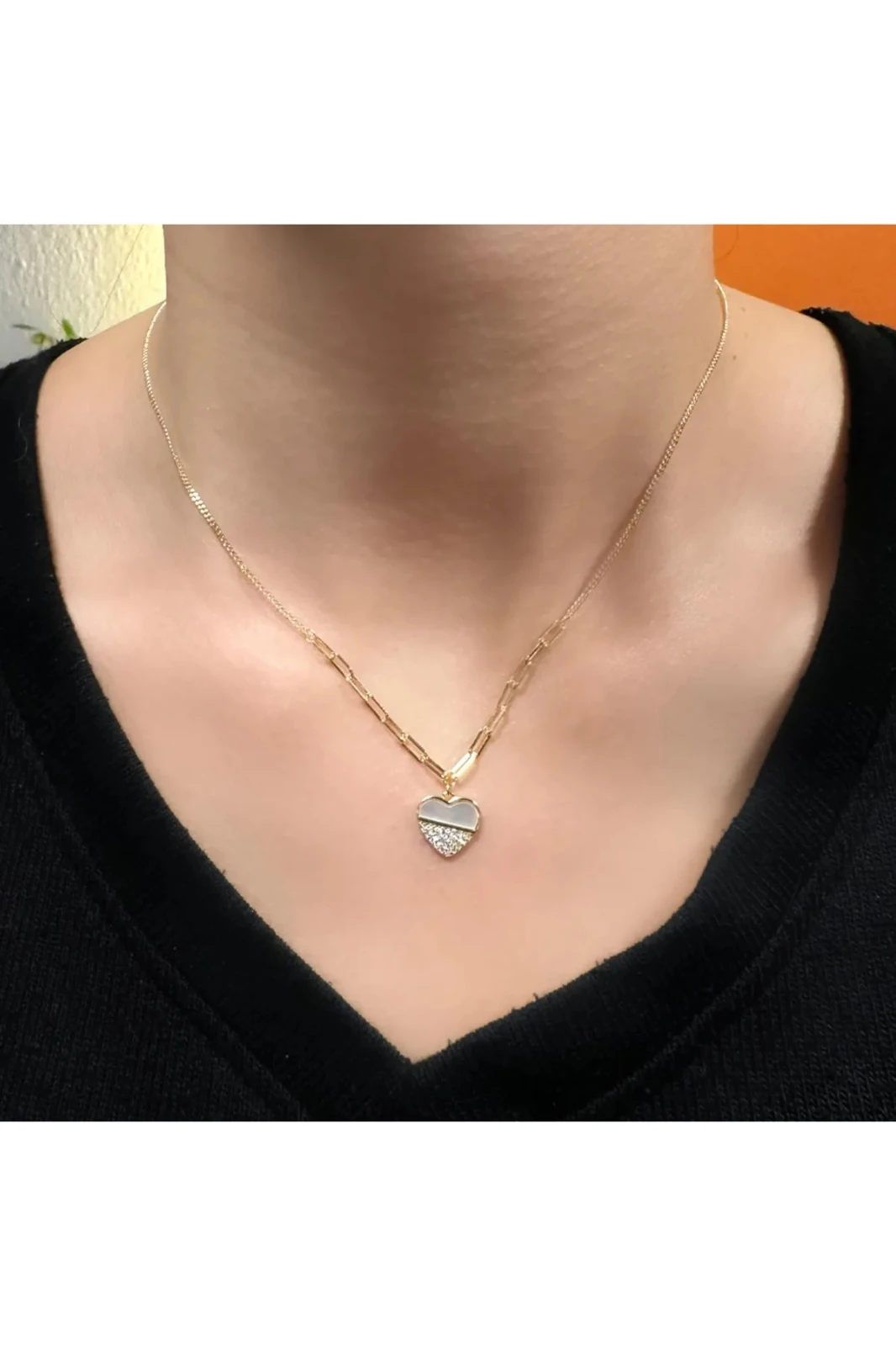 925 Ayar Gümüş Sarı Altın Kaplama Sedef Taşlı Kalp Kolyesi