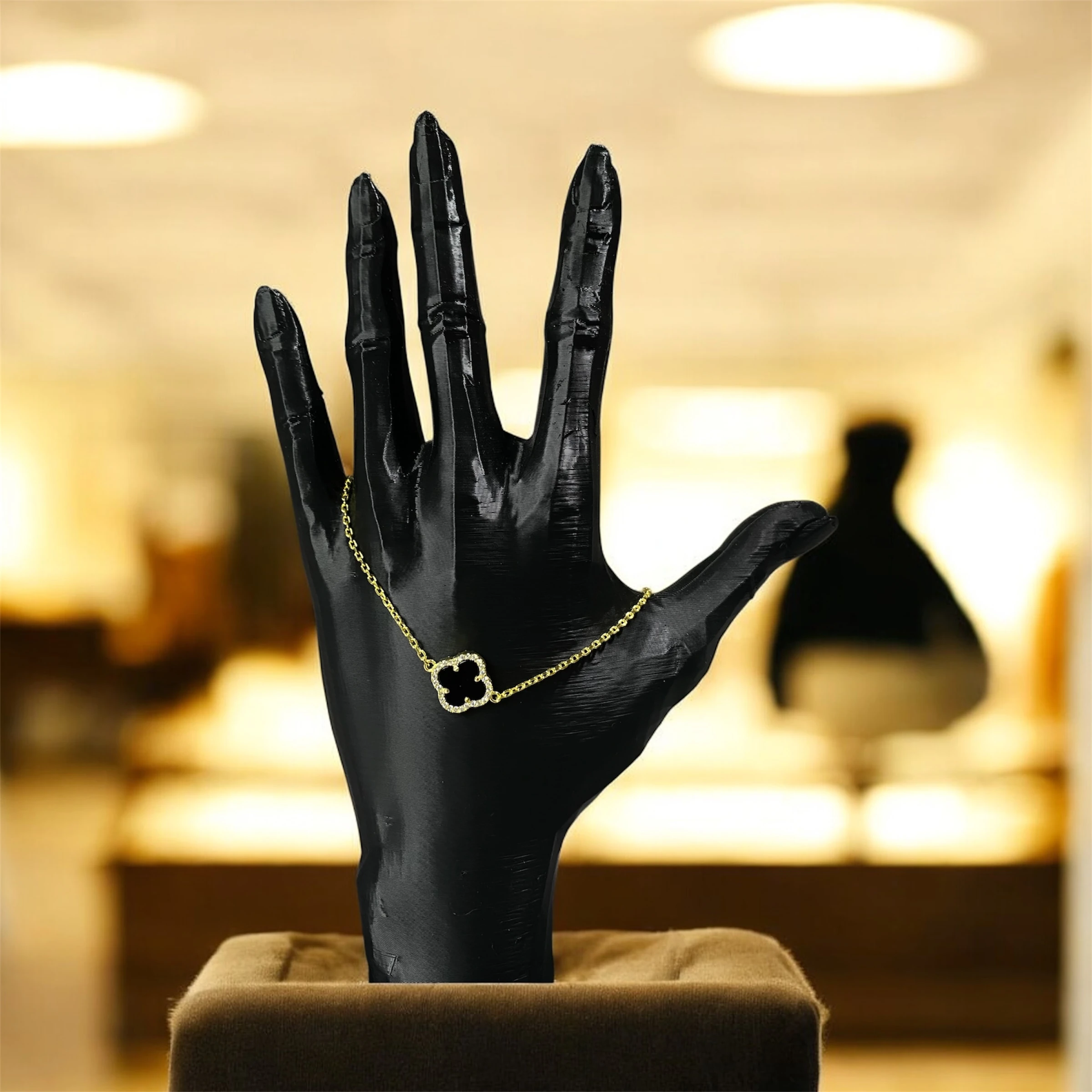 925 Ayar Gümüş Altın Kaplama Siyah Taşlı Şanslı Yonca Van Cleef Bileklik