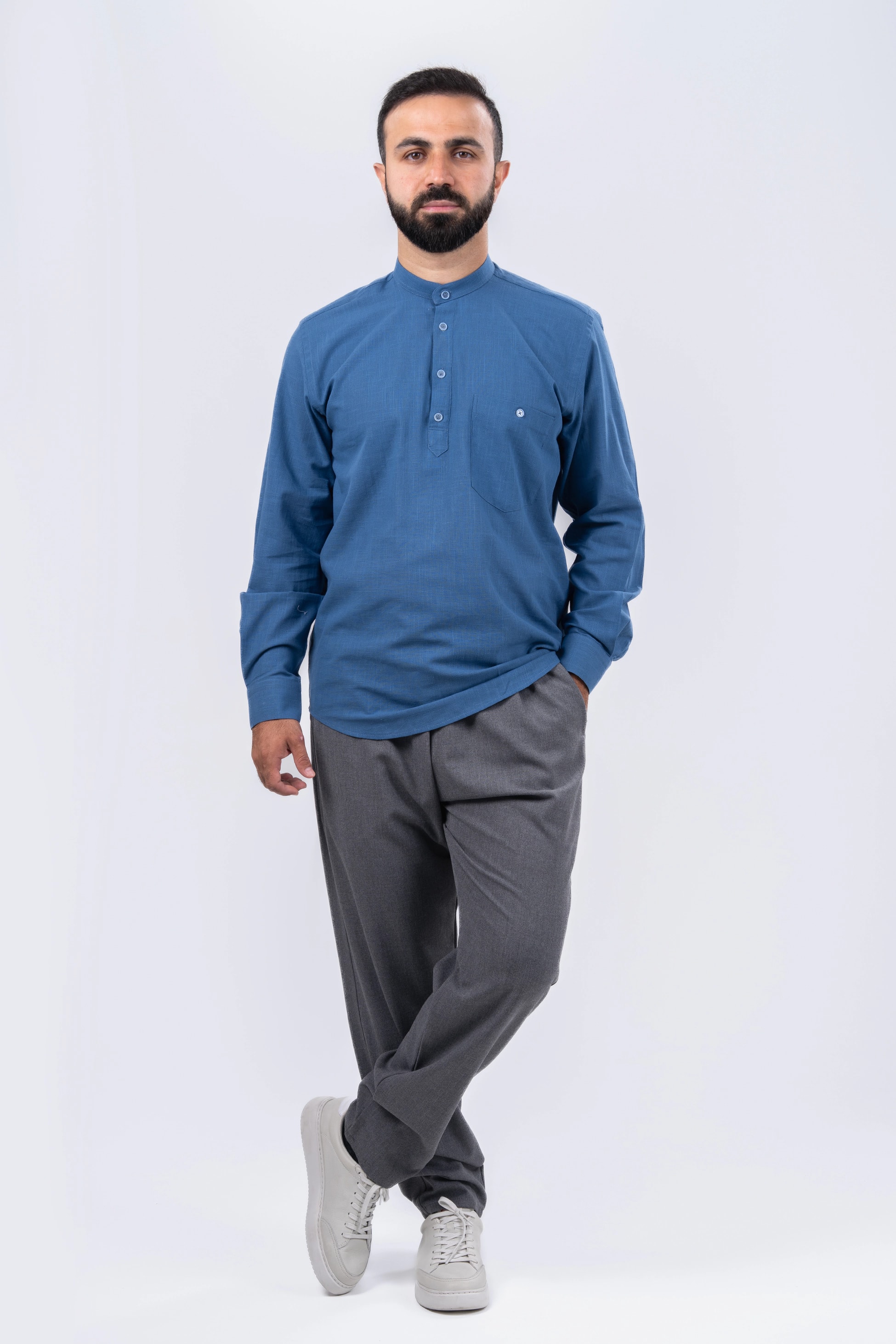 Mavi 4 Düğme Gömlek & Şalvar Kombin