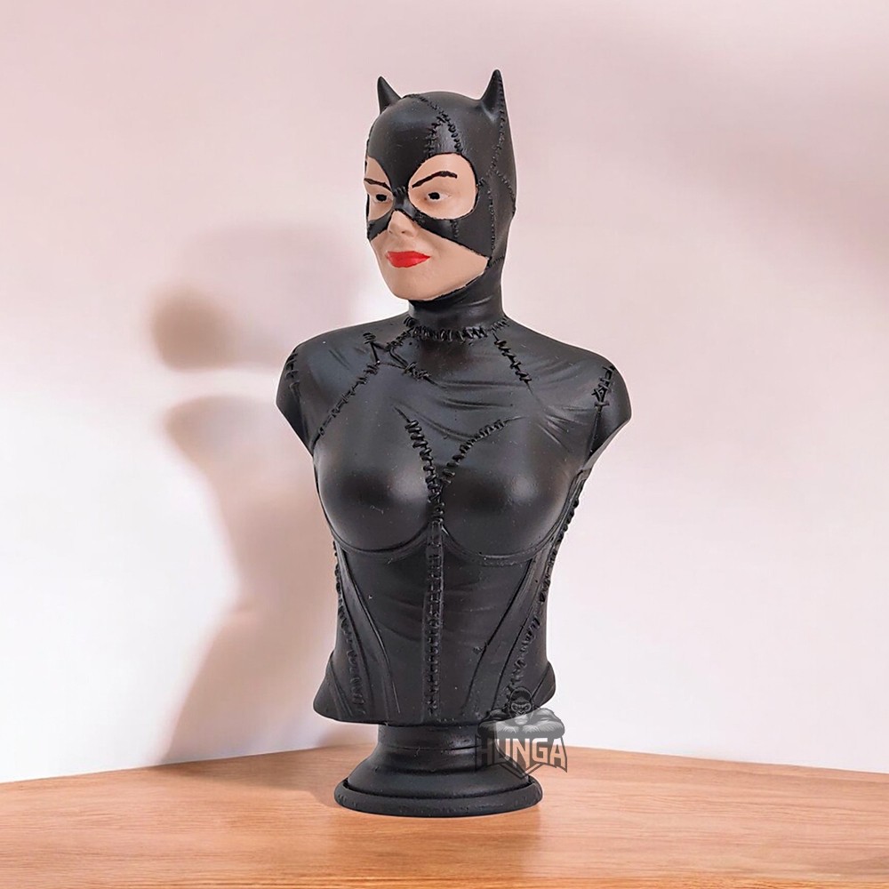 Catwoman Büstü