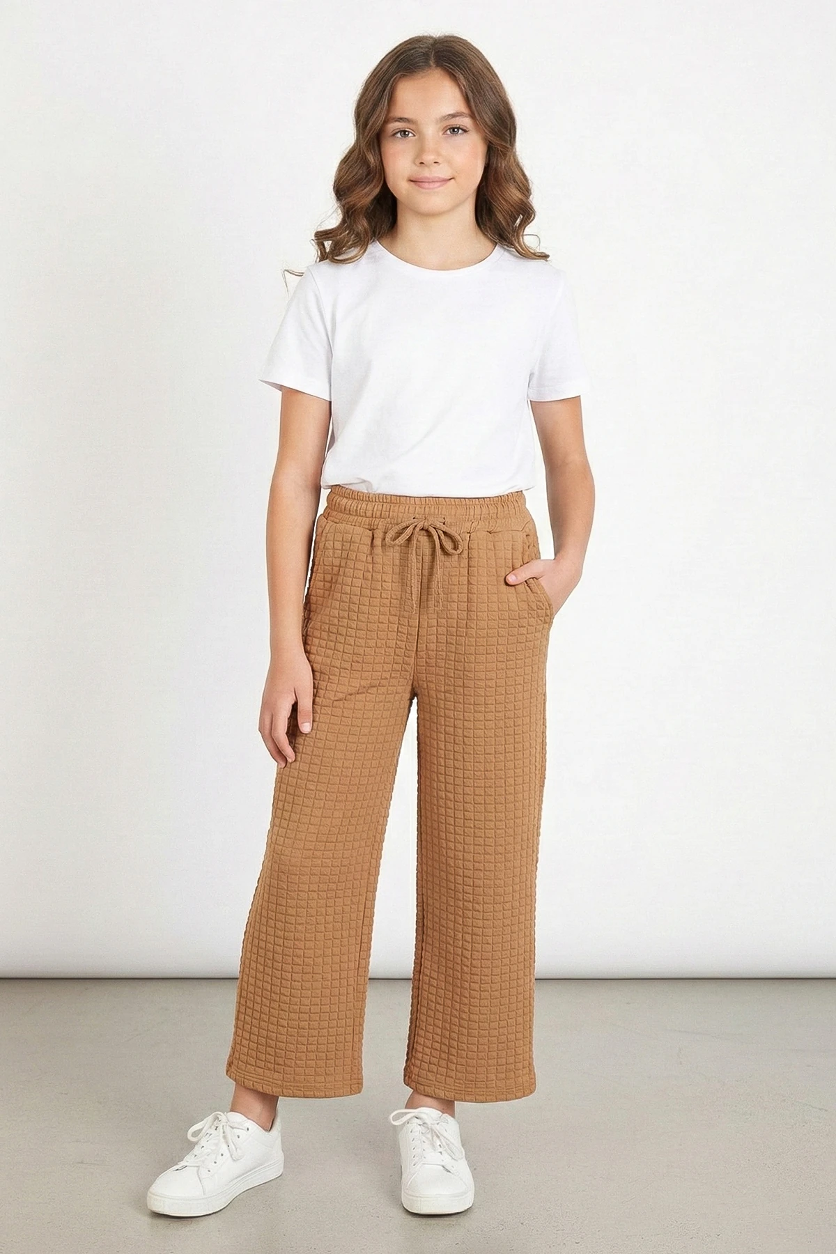 Kareli Bol Paça Yüksek Bel Kız Çocuk Pantolon - 26K 1643 - Taba