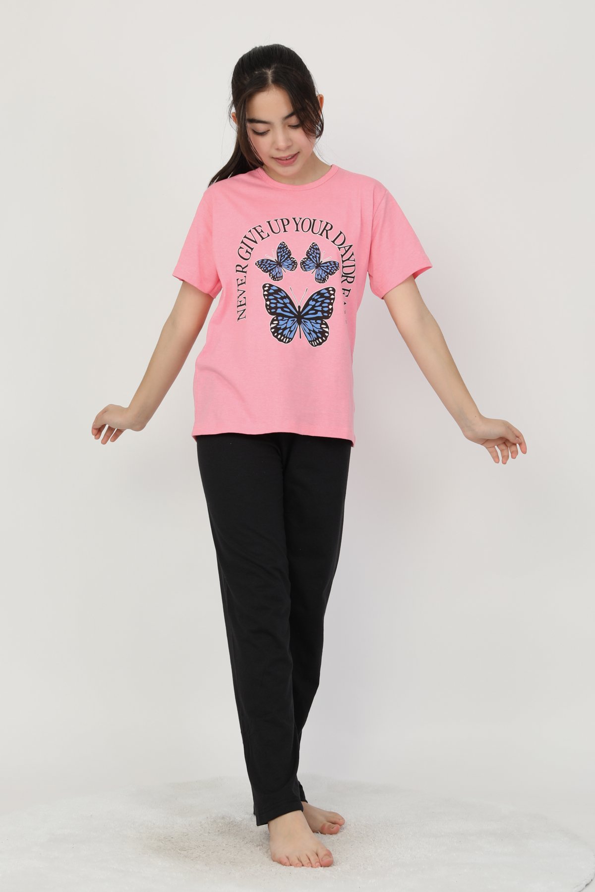 Kelebek Baskılı Kız Çocuk Pijama Takımı 840