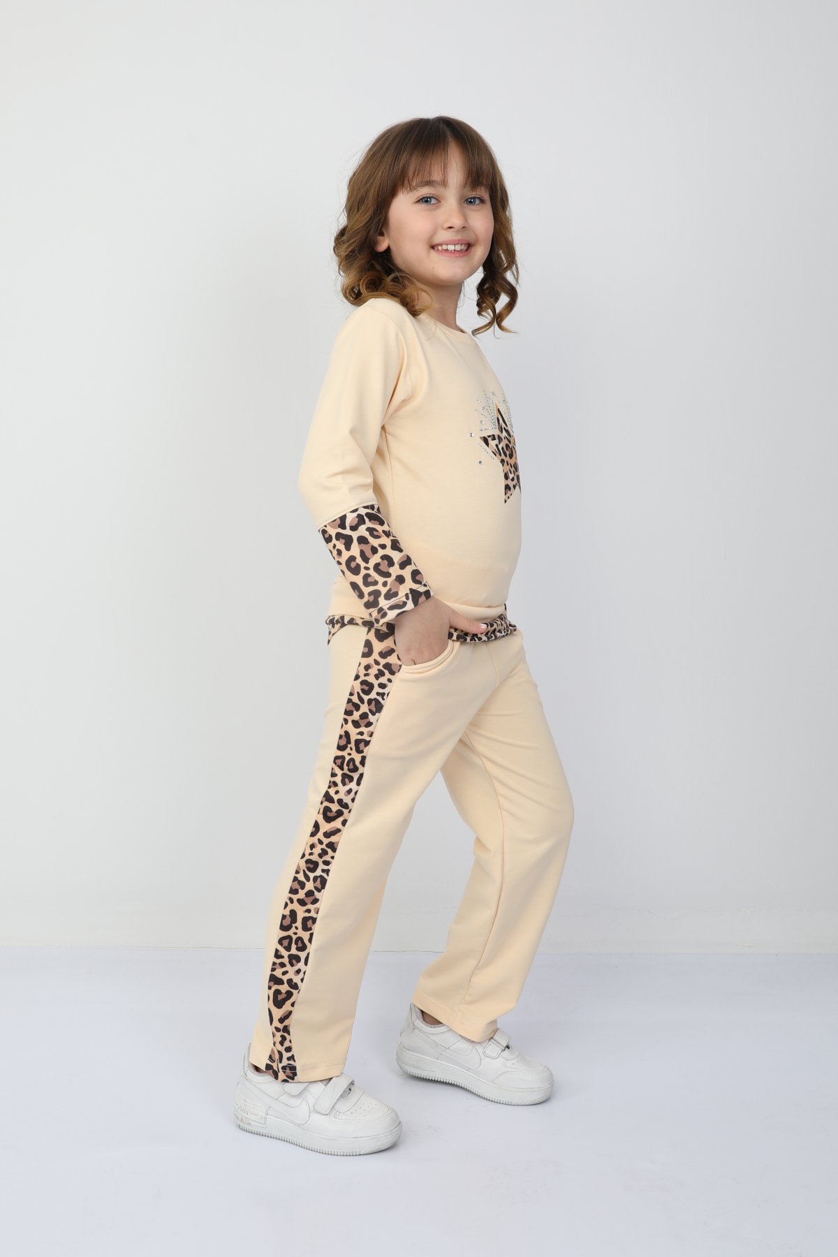 Kız Çocuk Leopar Yıldızlı Takım 37037