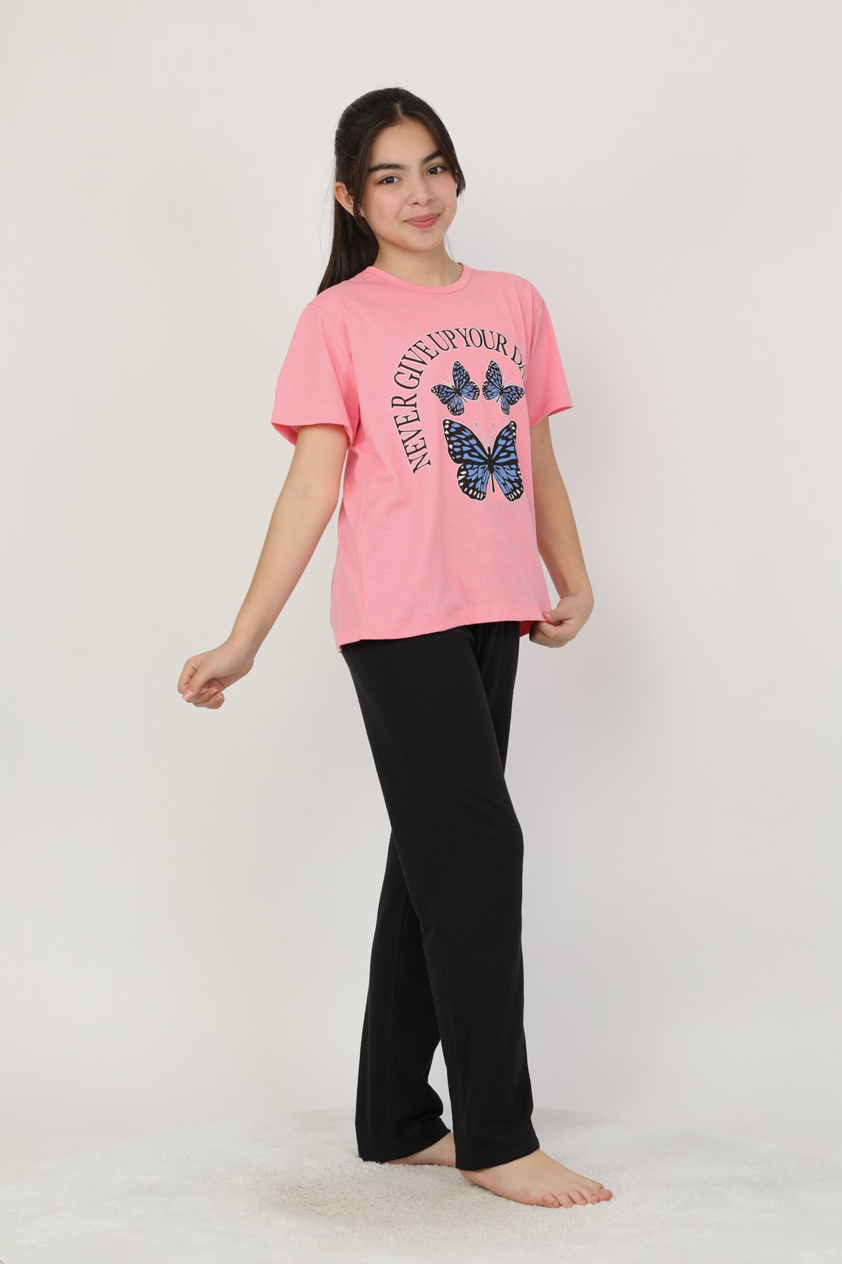 Kelebek Baskılı Kız Çocuk Pijama Takımı 840