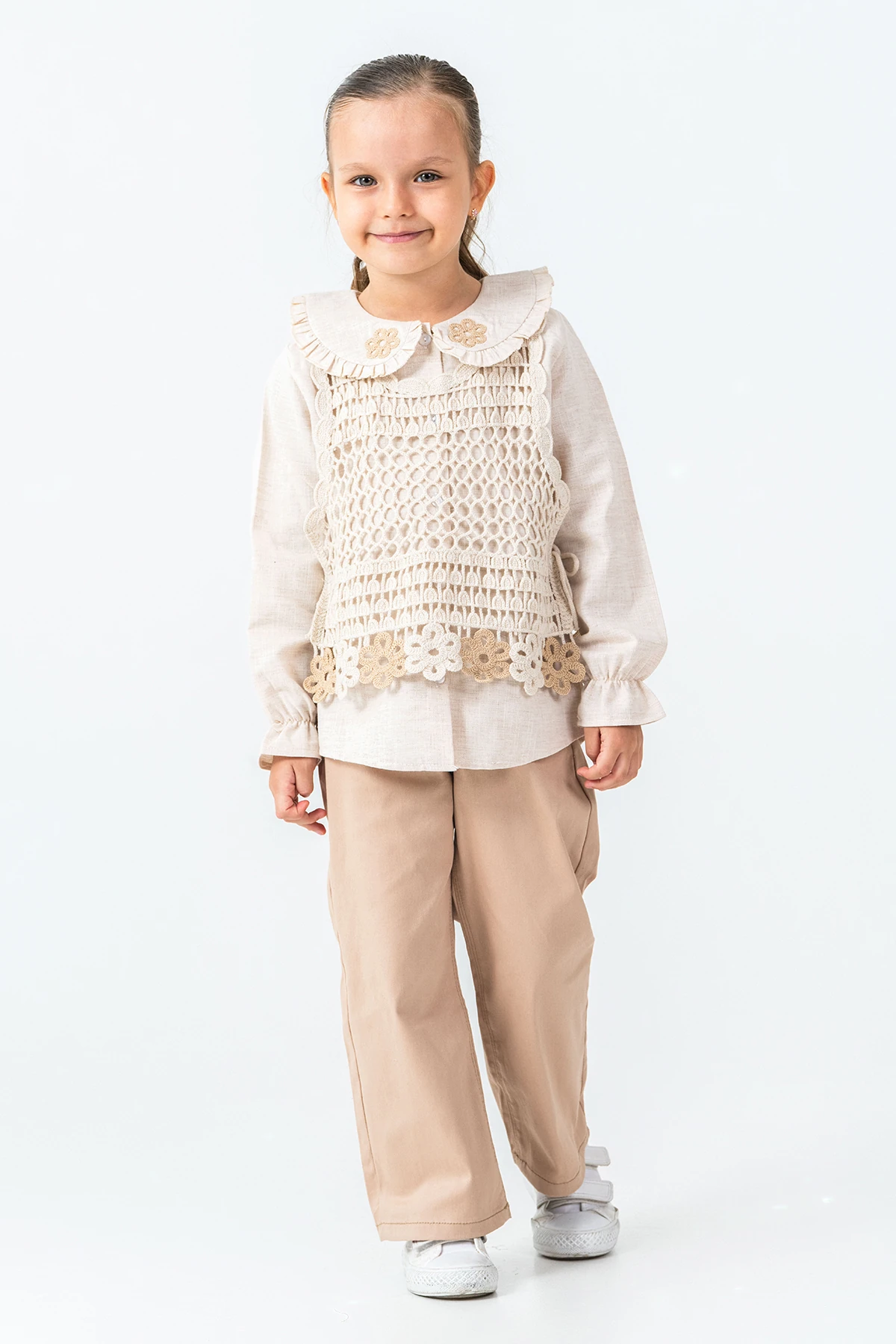 Örme Çiçek Detaylı Kız Çocuk 3'lü Takım - 26K 4479 - Bej