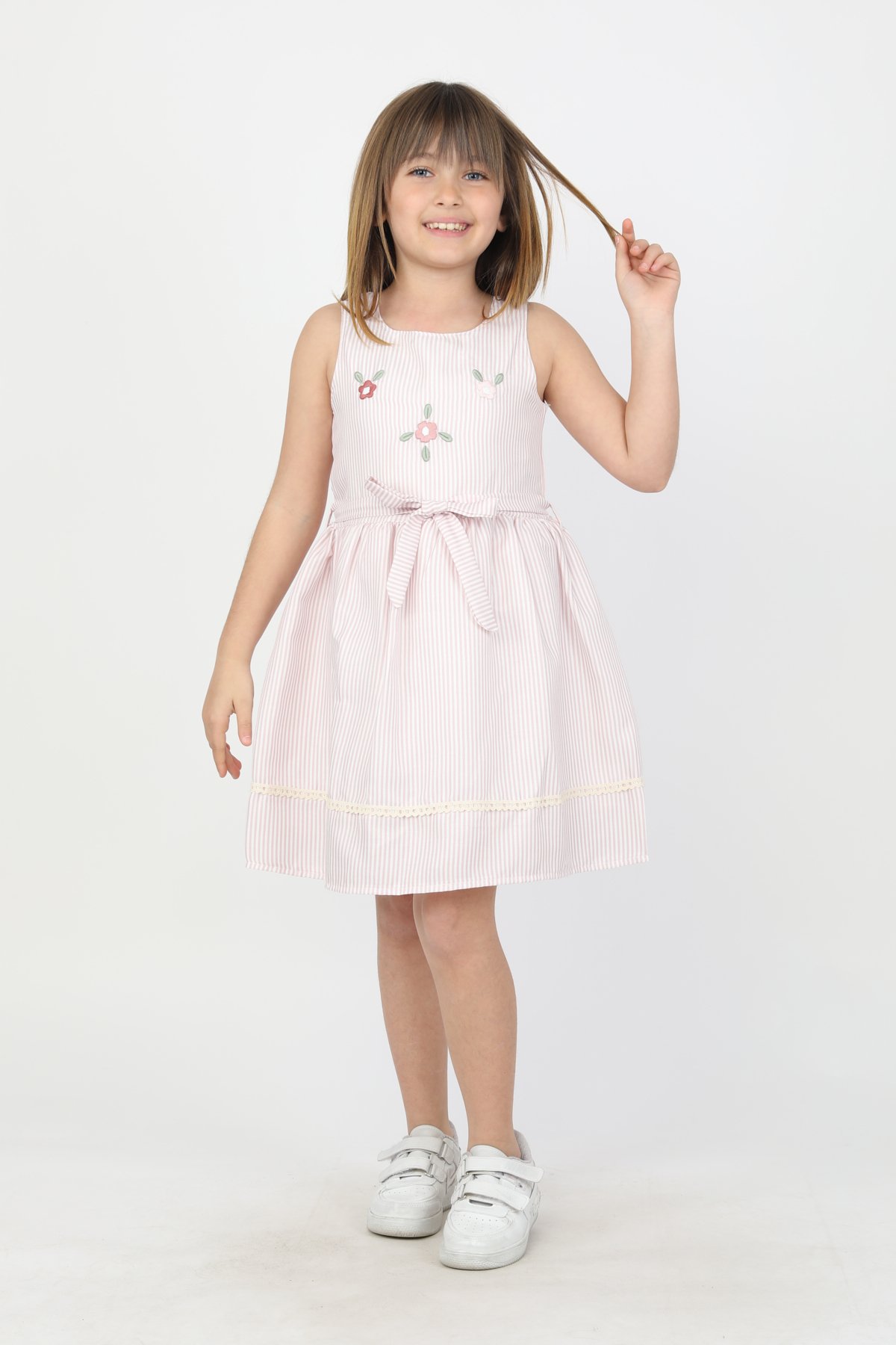 ÇİZGİLİ ÇİÇEK NAKIŞLI ASKILI KIZ ÇOCUK ELBİSE 7256