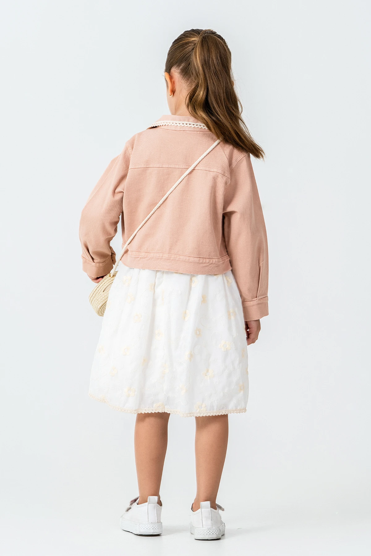 Hasır Çantalı Nakışlı Kız Çocuk 3'lü Takım - 26K 7265