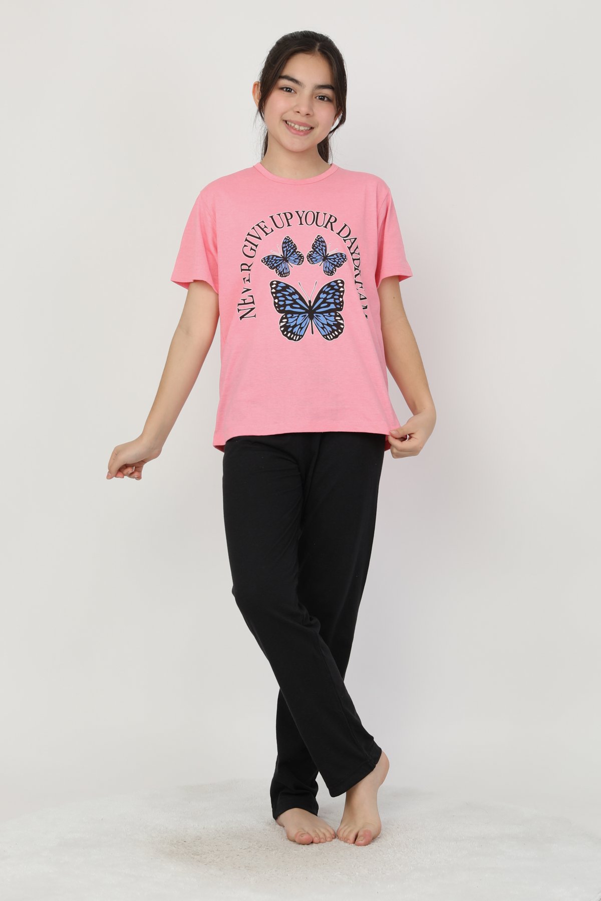 Kelebek Baskılı Kız Çocuk Pijama Takımı 840