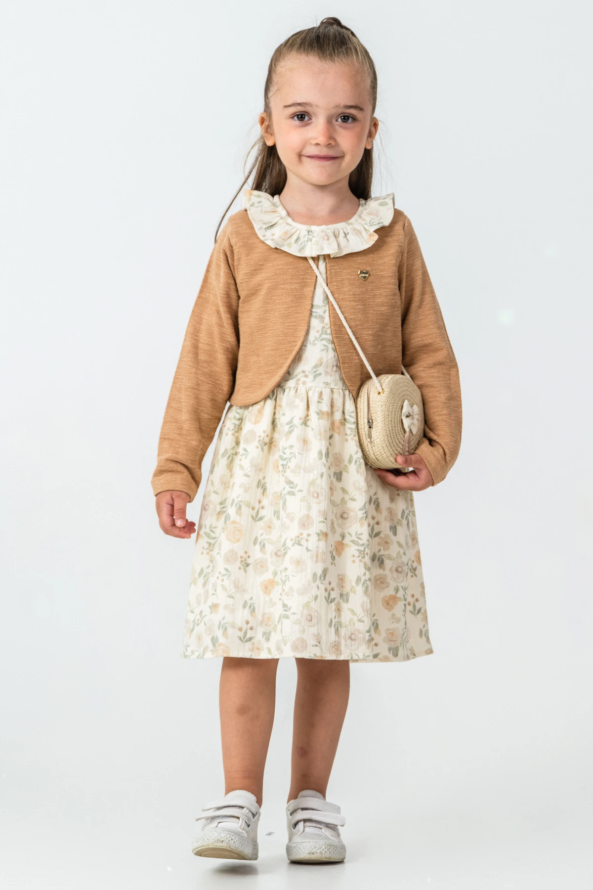 Gül Detaylı Hırkalı Kız Çocuk 3'lü Takım - 26K 7271 - Kahve