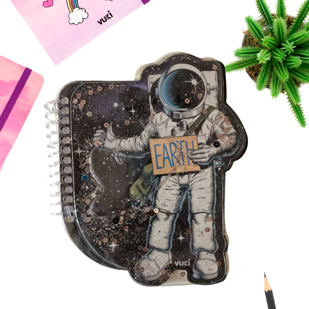 VUKİ - ŞEKİLLİ SULU DEFTER A6 (ASTRONOT)-2/S