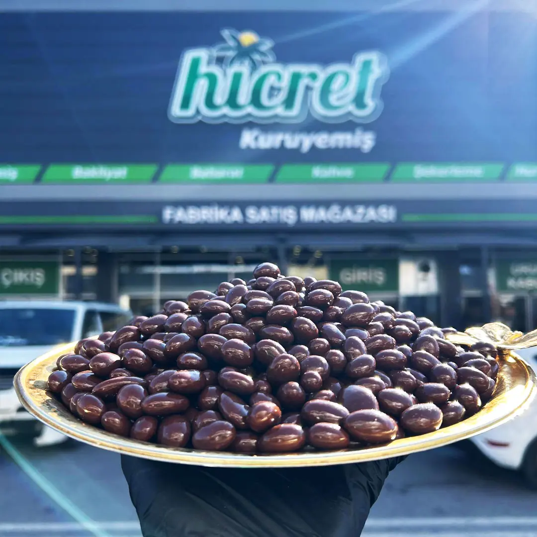 Çikolatalı Sütlü Üzüm Draje