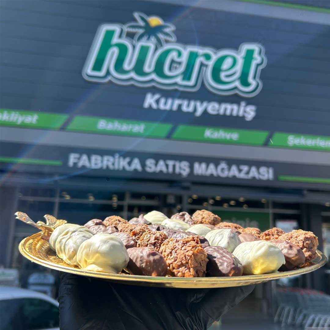 Çikotalı Bademli Karışık Özel Paket