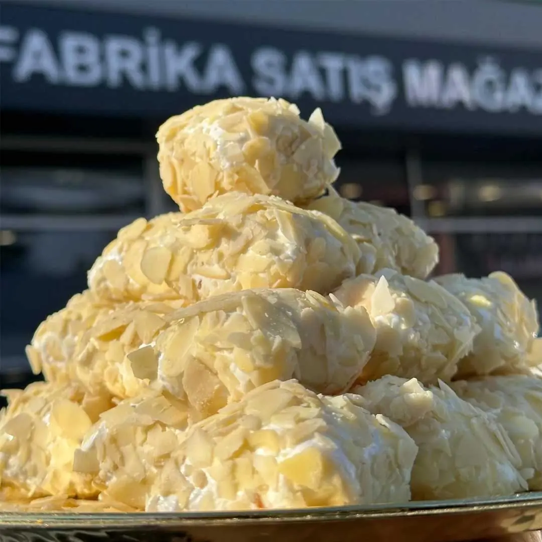 File Bademli Çikolatalı Bohça