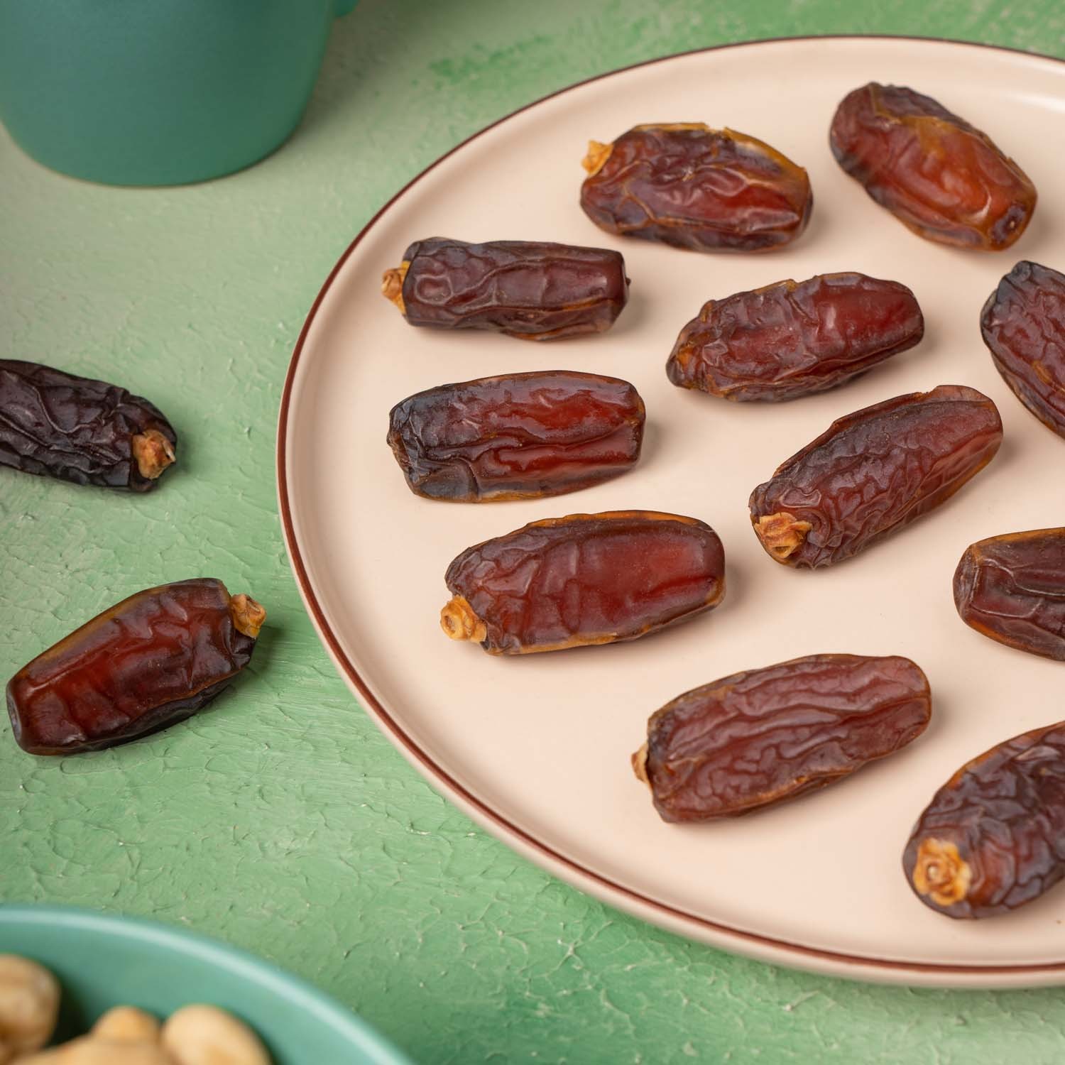 Medine Mebrum Hurma (Jumbo)