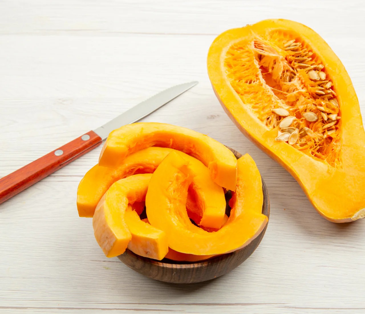 Papaya: Sağlık Dolu Bir Tropikal Lezzet