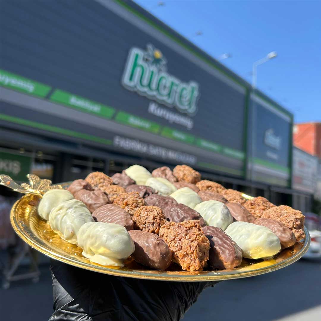 Çikotalı Bademli Karışık Özel Paket