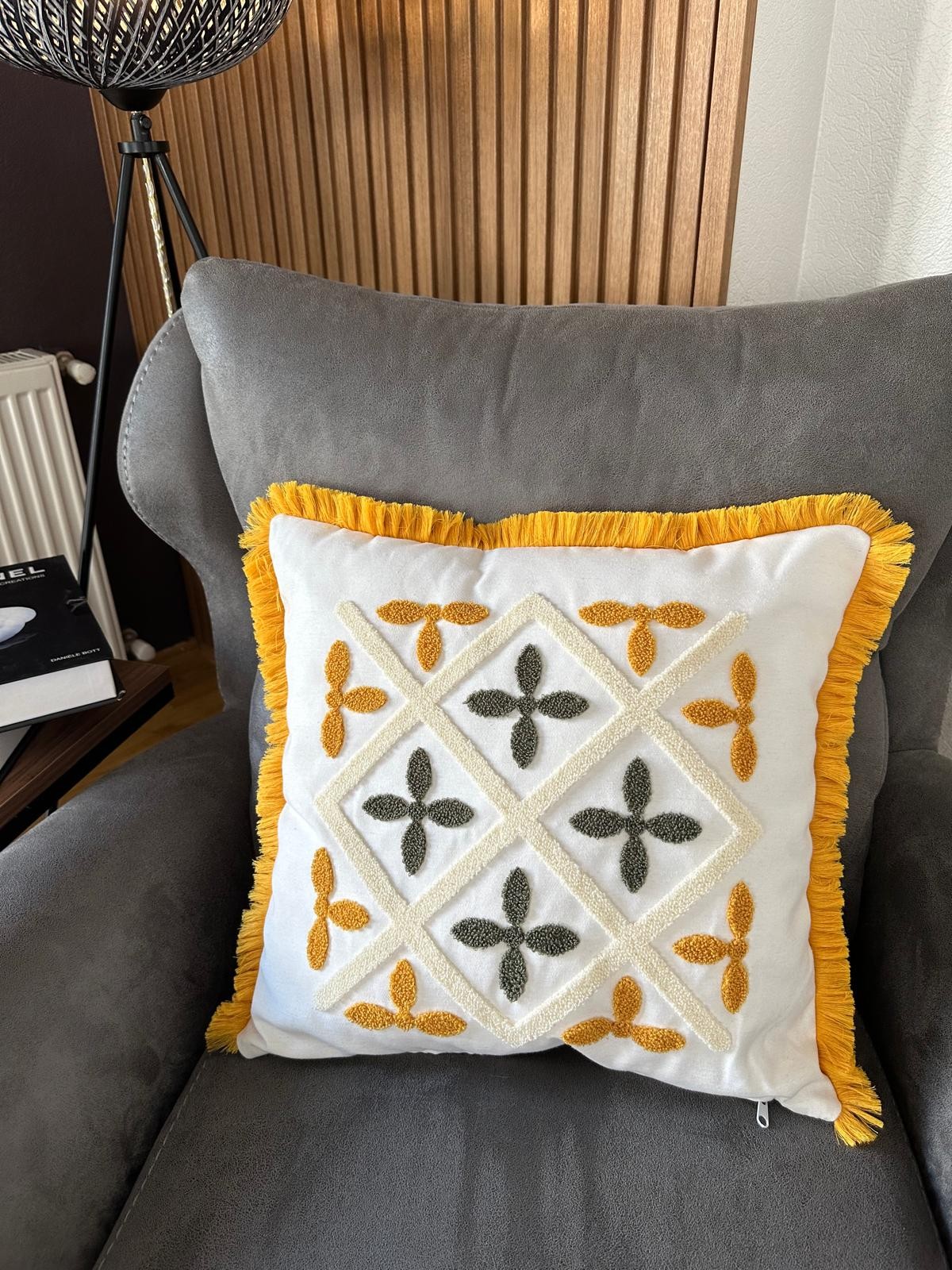 2li Desenli Saçaklı Punch Kırlent Kılıfı 43x43cm - v3